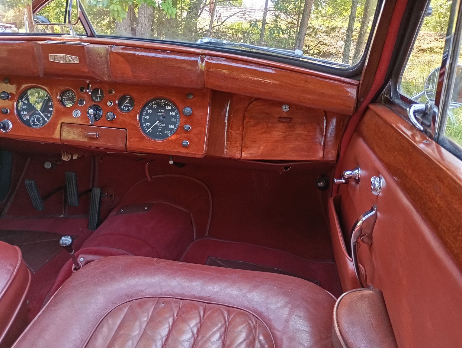Interior image of 1954 Jaguar Mark VII