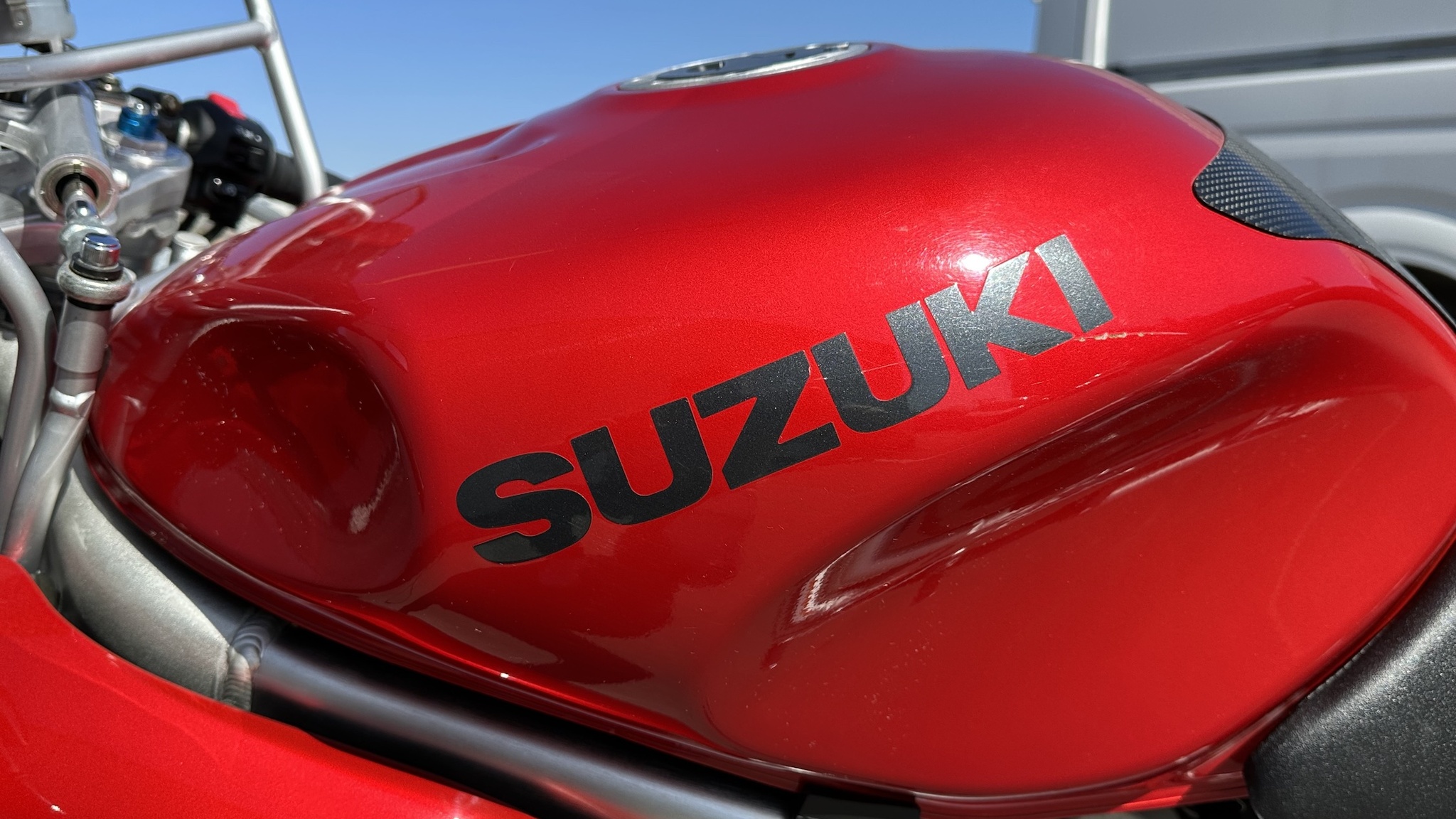 Exteriörbild på 1999 Suzuki TL1000S