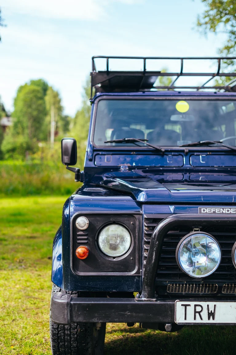 Aussenfoto 2002 Land Rover Defender 110 Kombi Td5 (18)