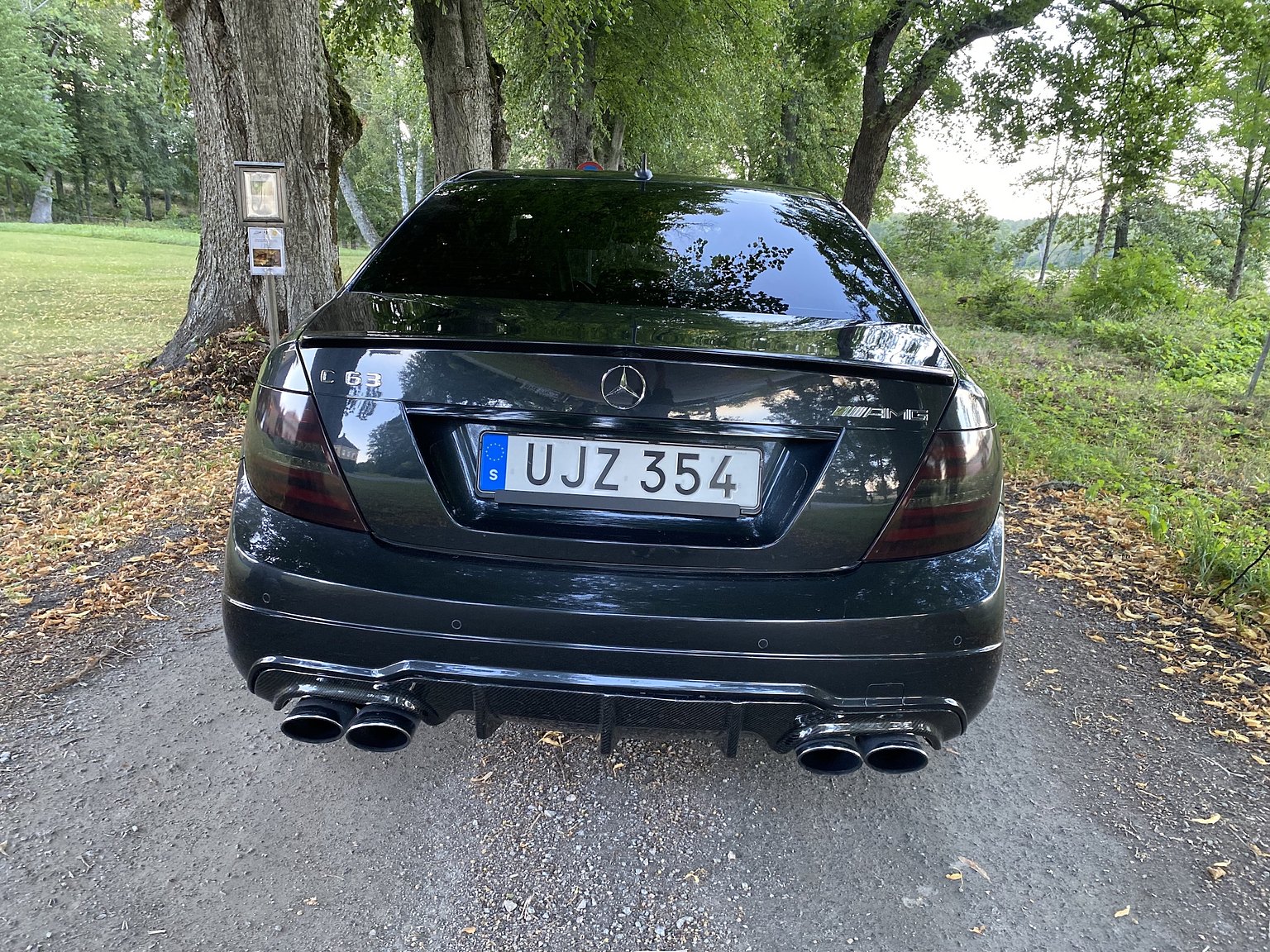 Aussenfoto 2011 Mercedes-Benz C 63 AMG