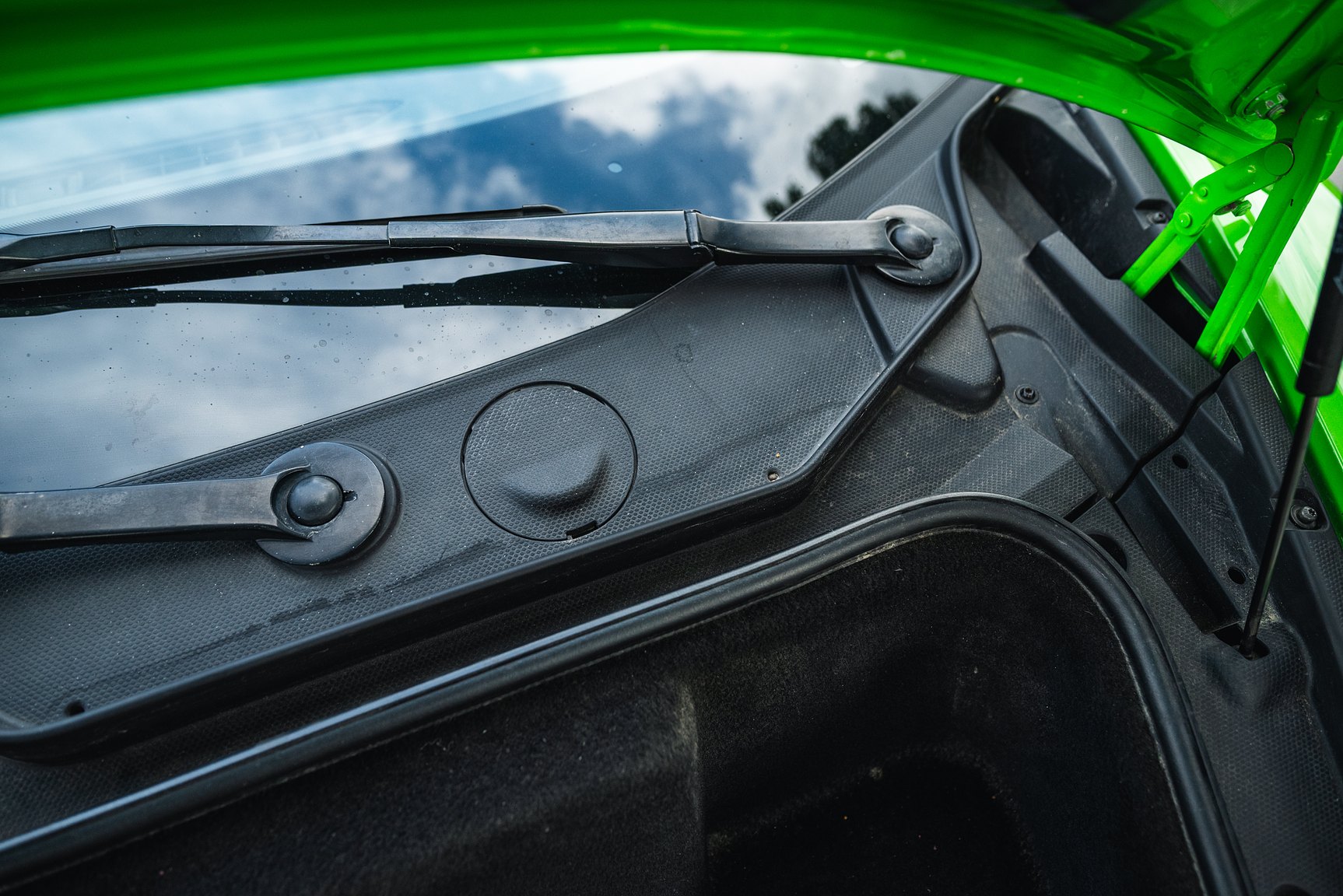 Innenraumfoto von 2016 Lamborghini Huracan LP-610-4