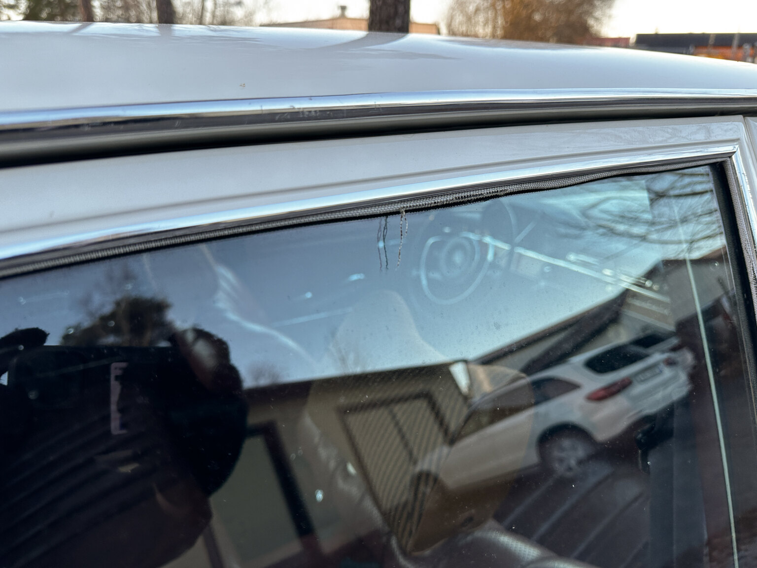 Exteriörbild på 1967 Mercedes-Benz 250 S