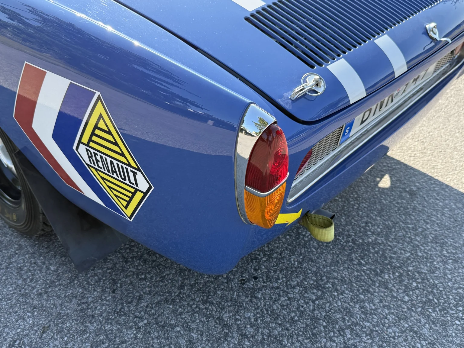 Exteriörbild på 1962 Renault Floride Coupé (45)