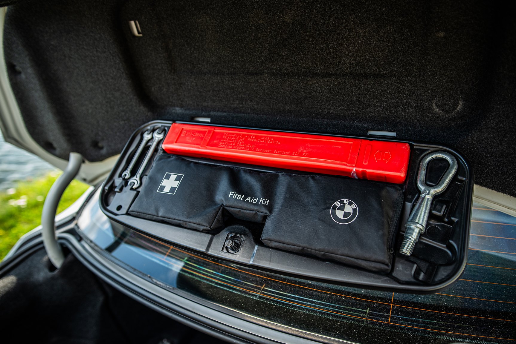 Interior image of 2006 BMW E60 M5