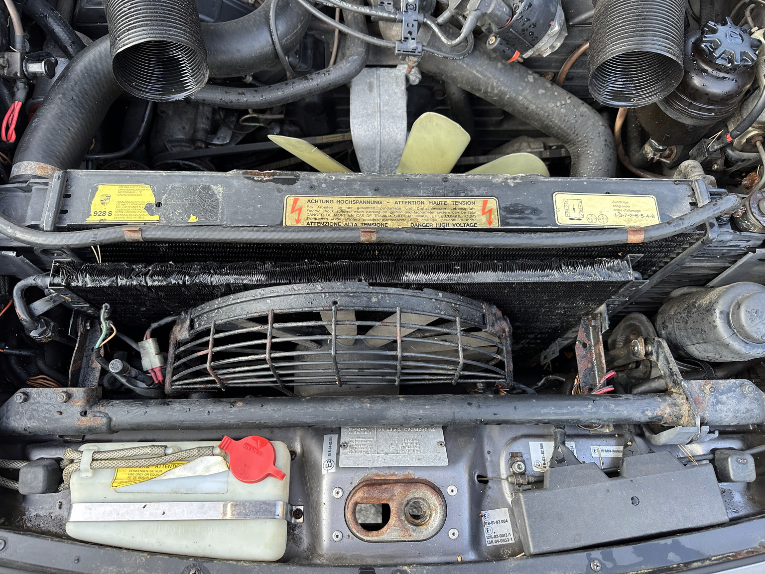 Image of 1985 Porsche 928 mechanics (5)