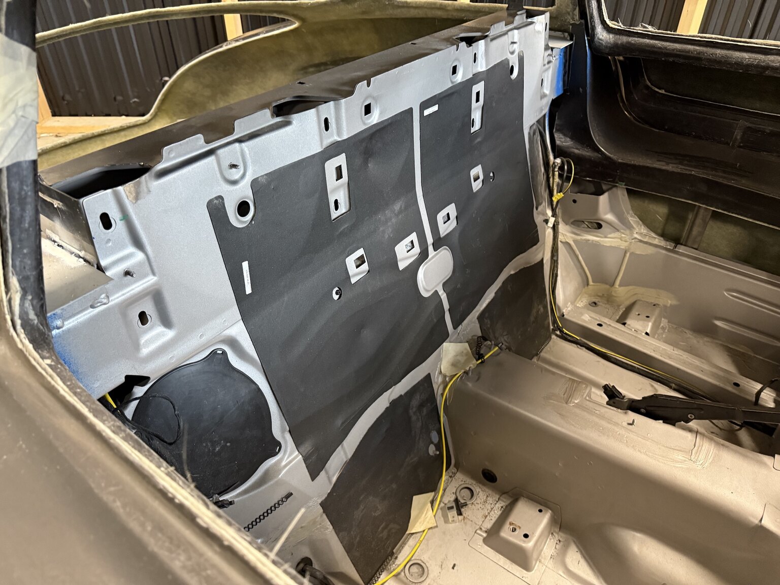 Interior image of 2000 Mercedes-Benz SLK 230 "Gullwing" (5)