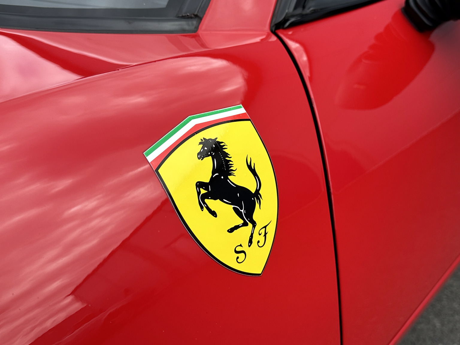 Exteriörbild på 1988 Ferrari 328 GTB