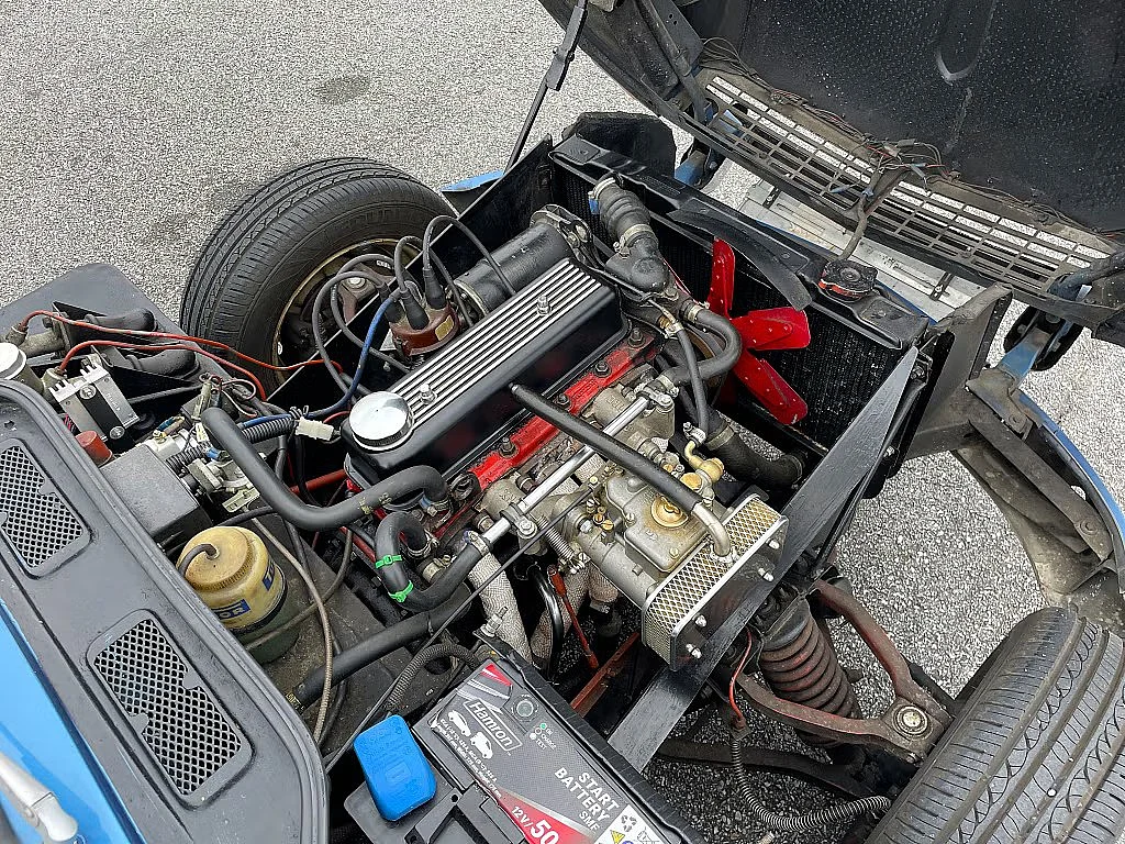 Image of 1966 Triumph Spitfire (1) mechanics