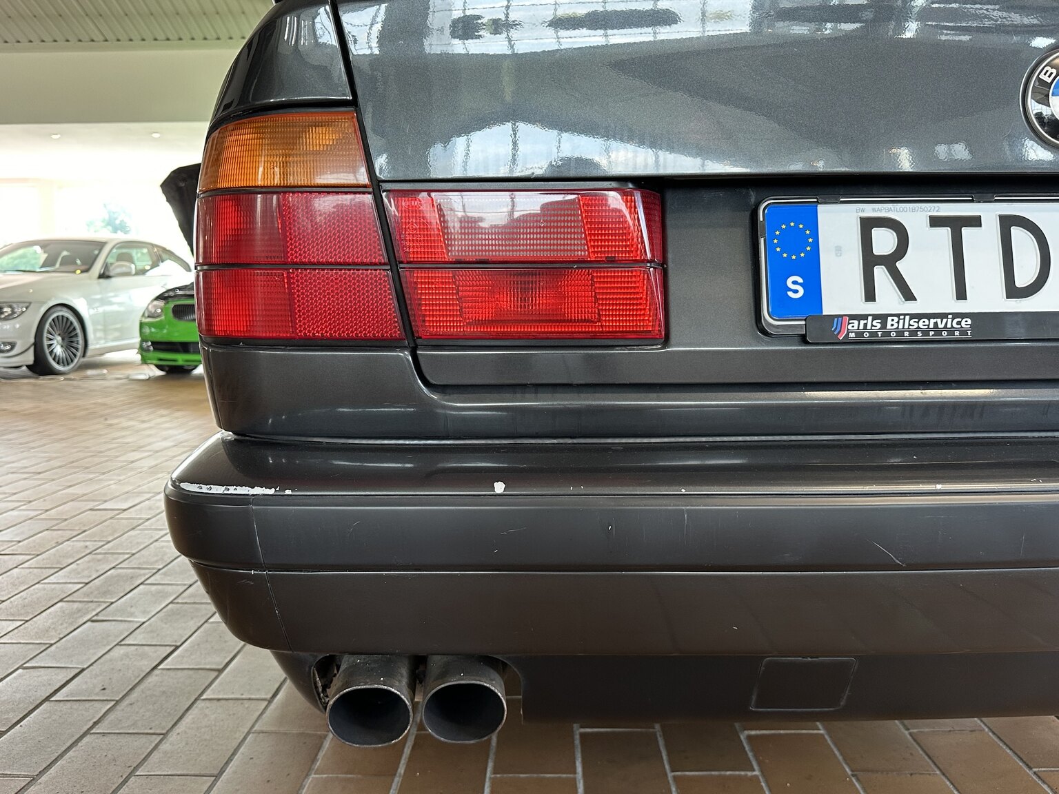 Exterior image of 1991 ALPINA BMW ALPINA B10 BI-TURBO