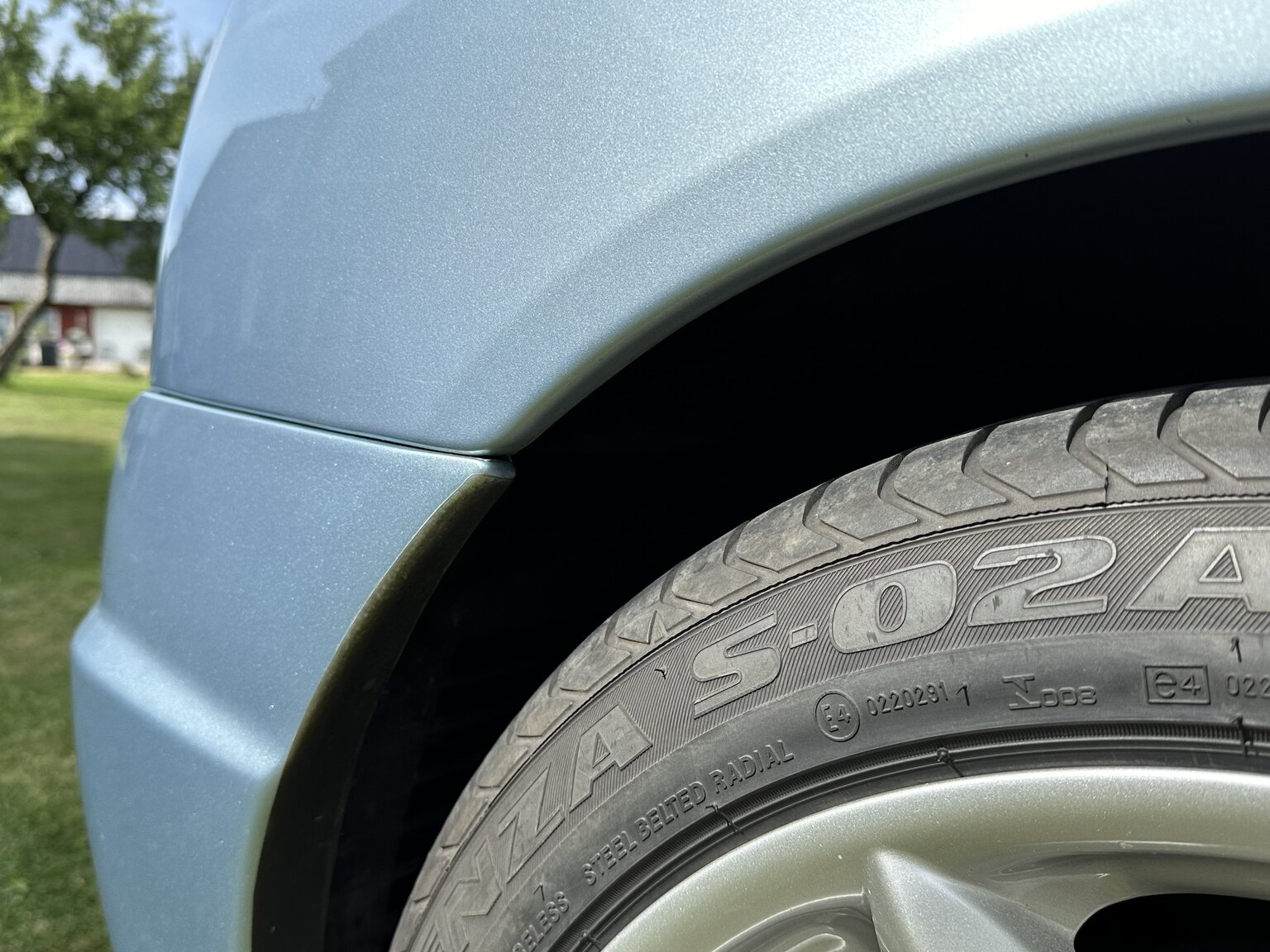 Exterior image of 2001 Ferrari 360 Modena V8 Manual (29)