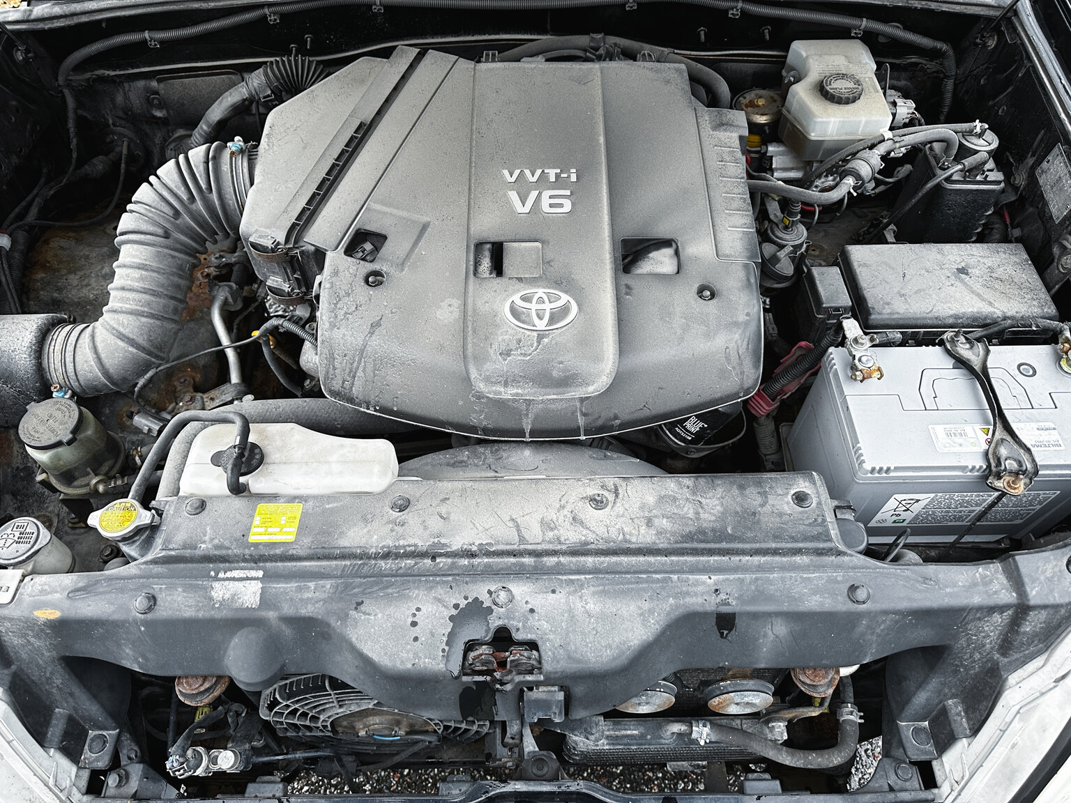 Image of 2004 Toyota Land Cruiser mechanics