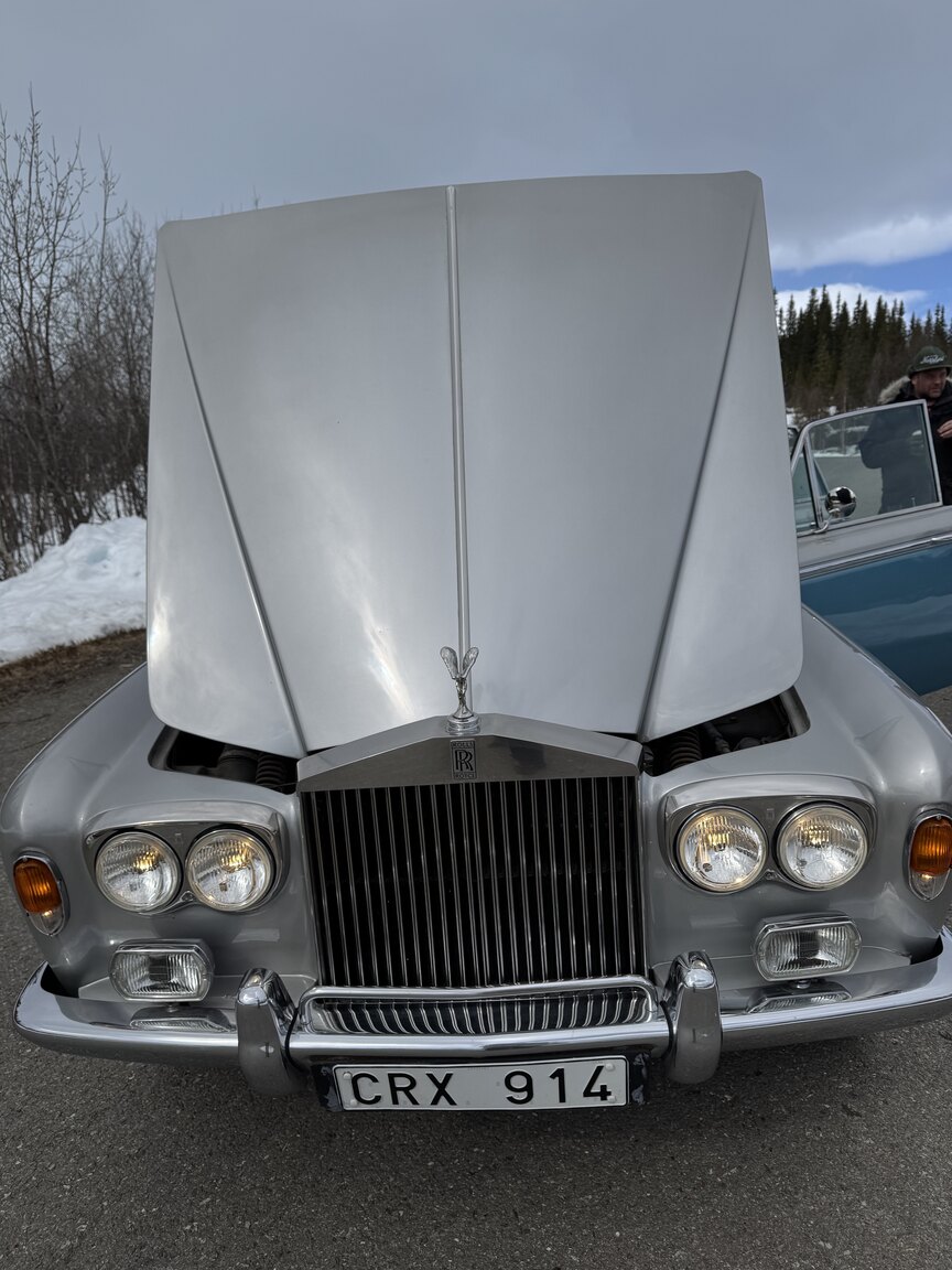 Exterior image of 1976 Rolls-Royce Silver Shadow