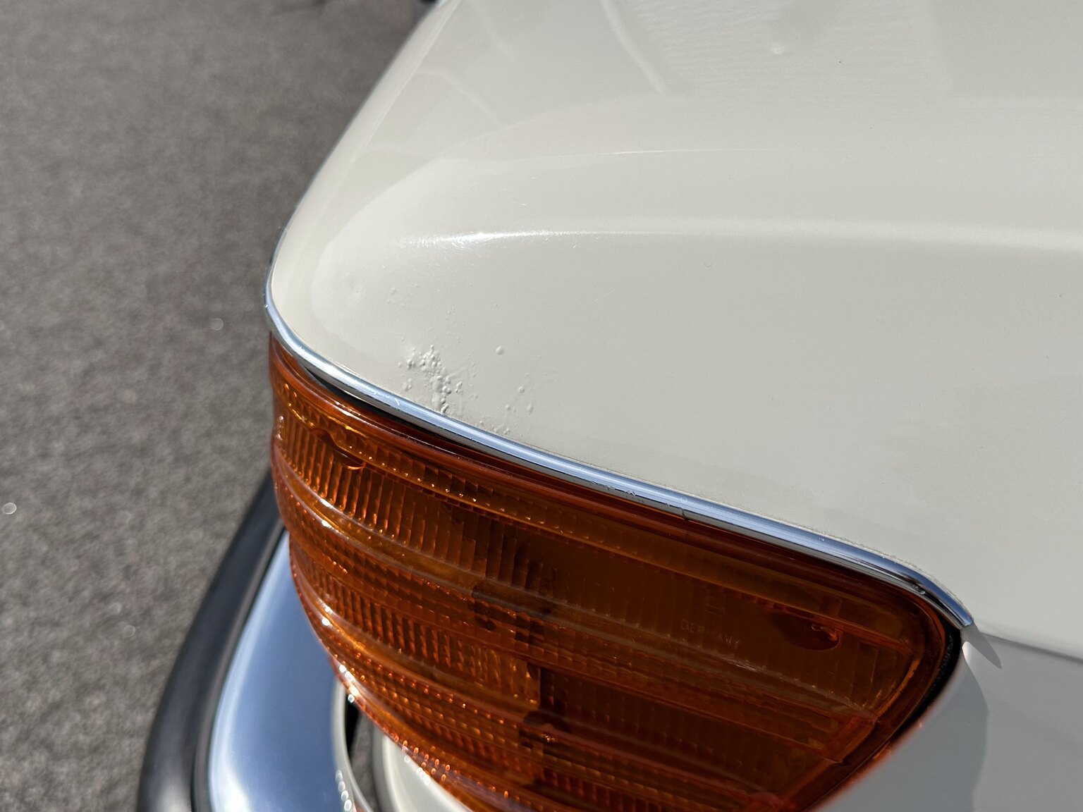 Aussenfoto 1972 Mercedes-Benz 350 SL