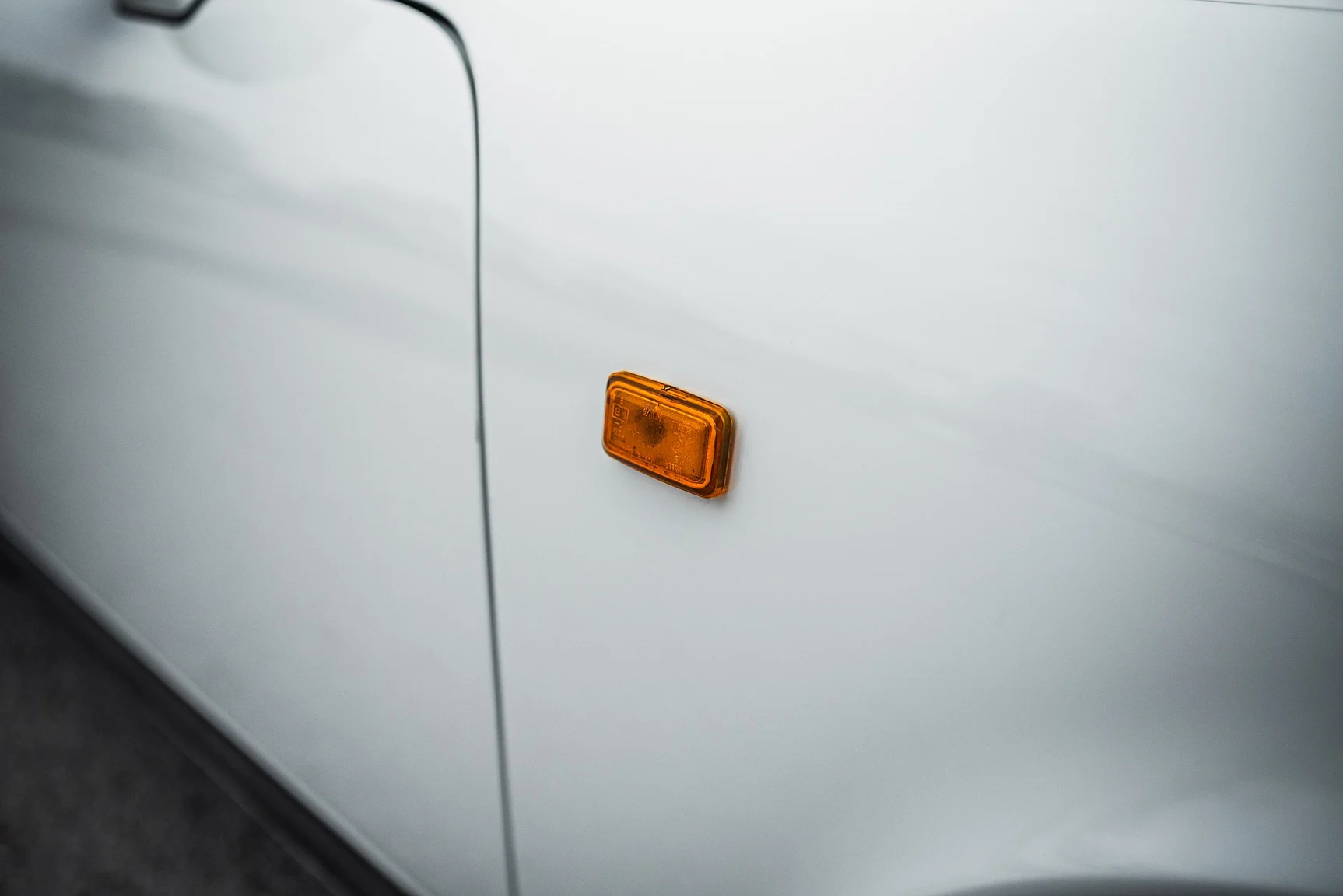 Exteriörbild på 1983 Porsche 911 SC (52)