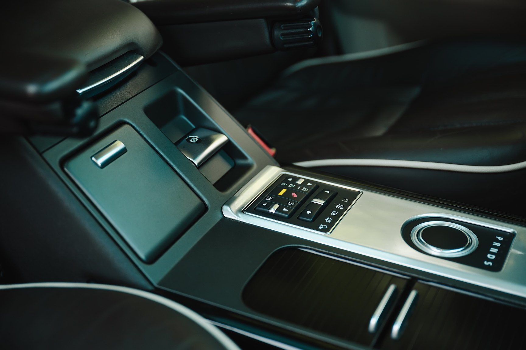 Interior image of 2012 Range Rover 4.4 TDV8 Westminster 