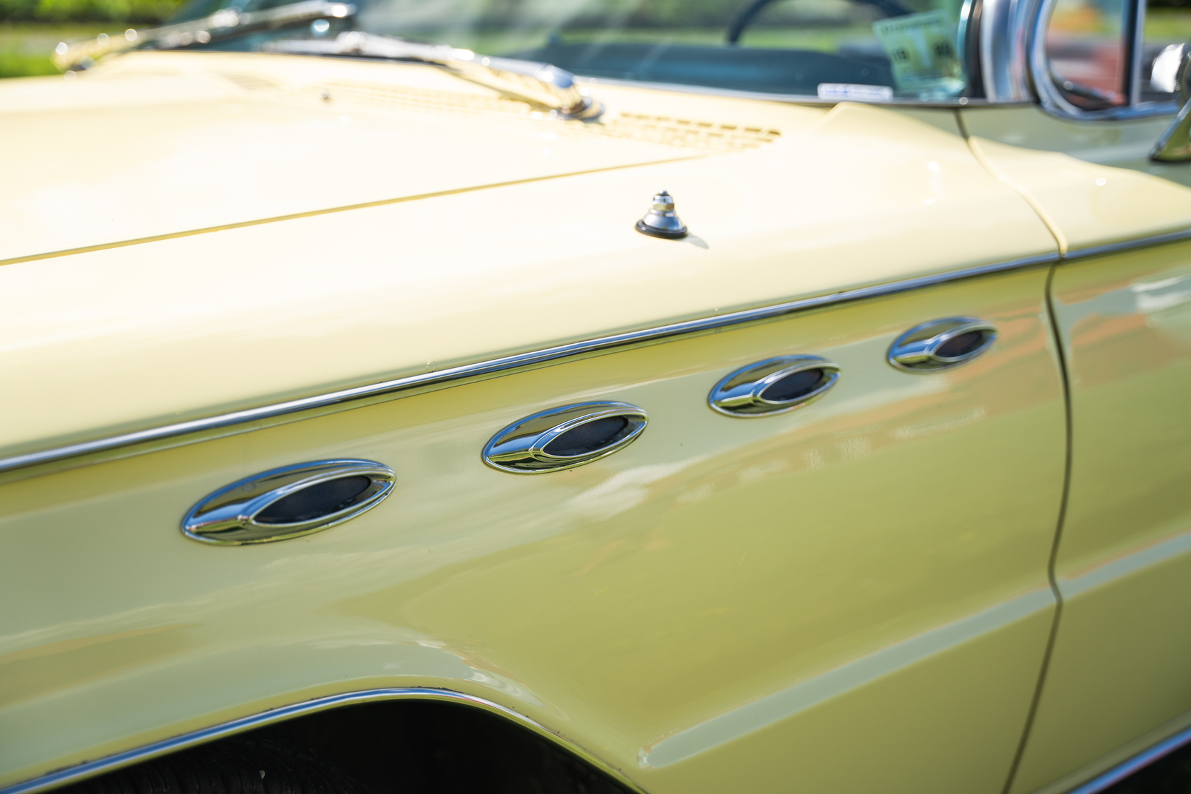 Aussenfoto 1961 Buick Electra 225 cab (54)