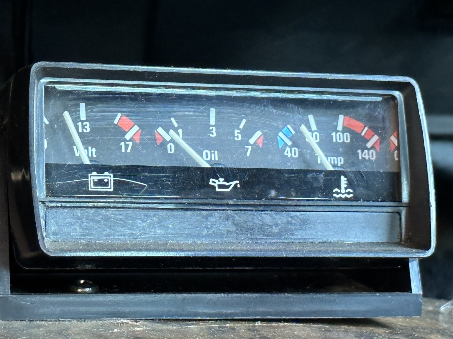 Interior image of 1969 Pontiac Firebird (17)