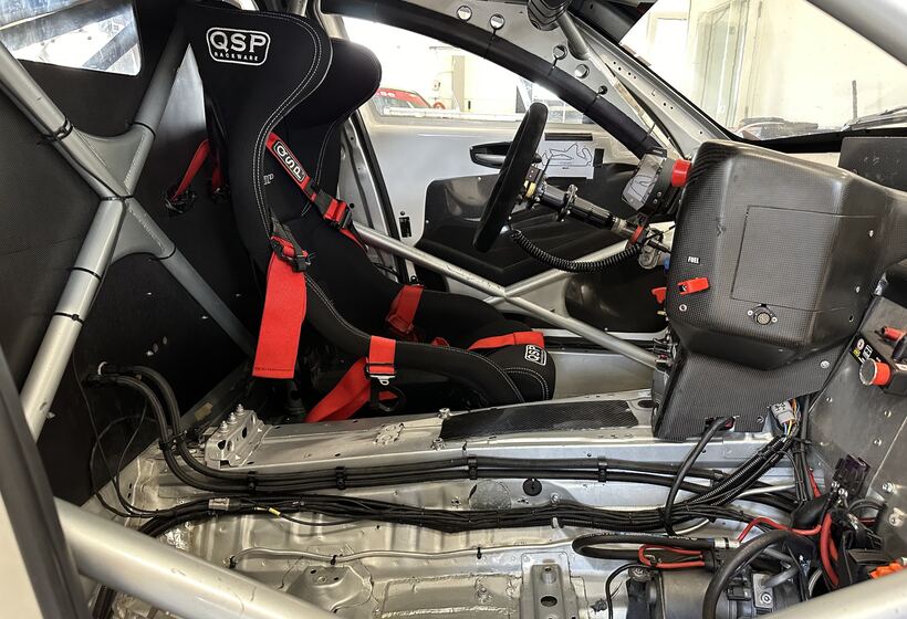2012 BMW M140 Race Car M140 - Interior - 17 - Bidders Highway ...