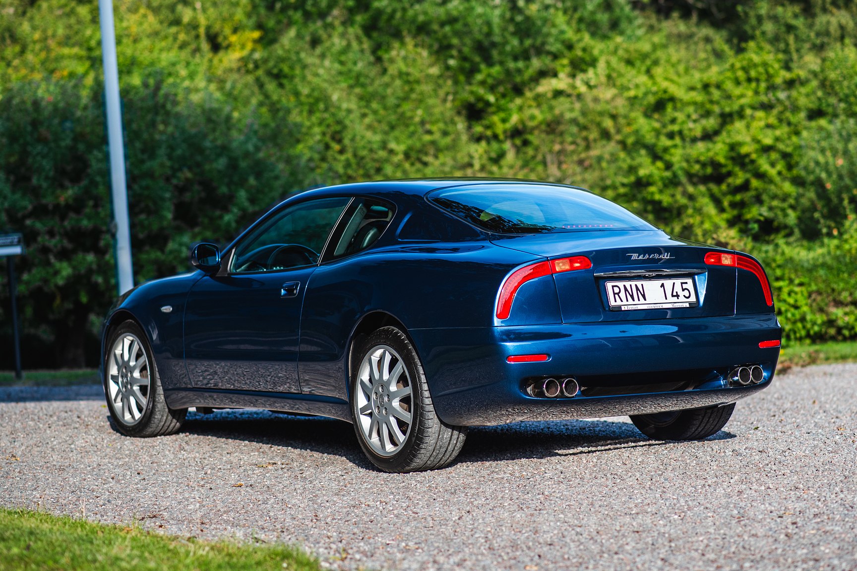 Exterior image of 2000 Maserati 3200 GT