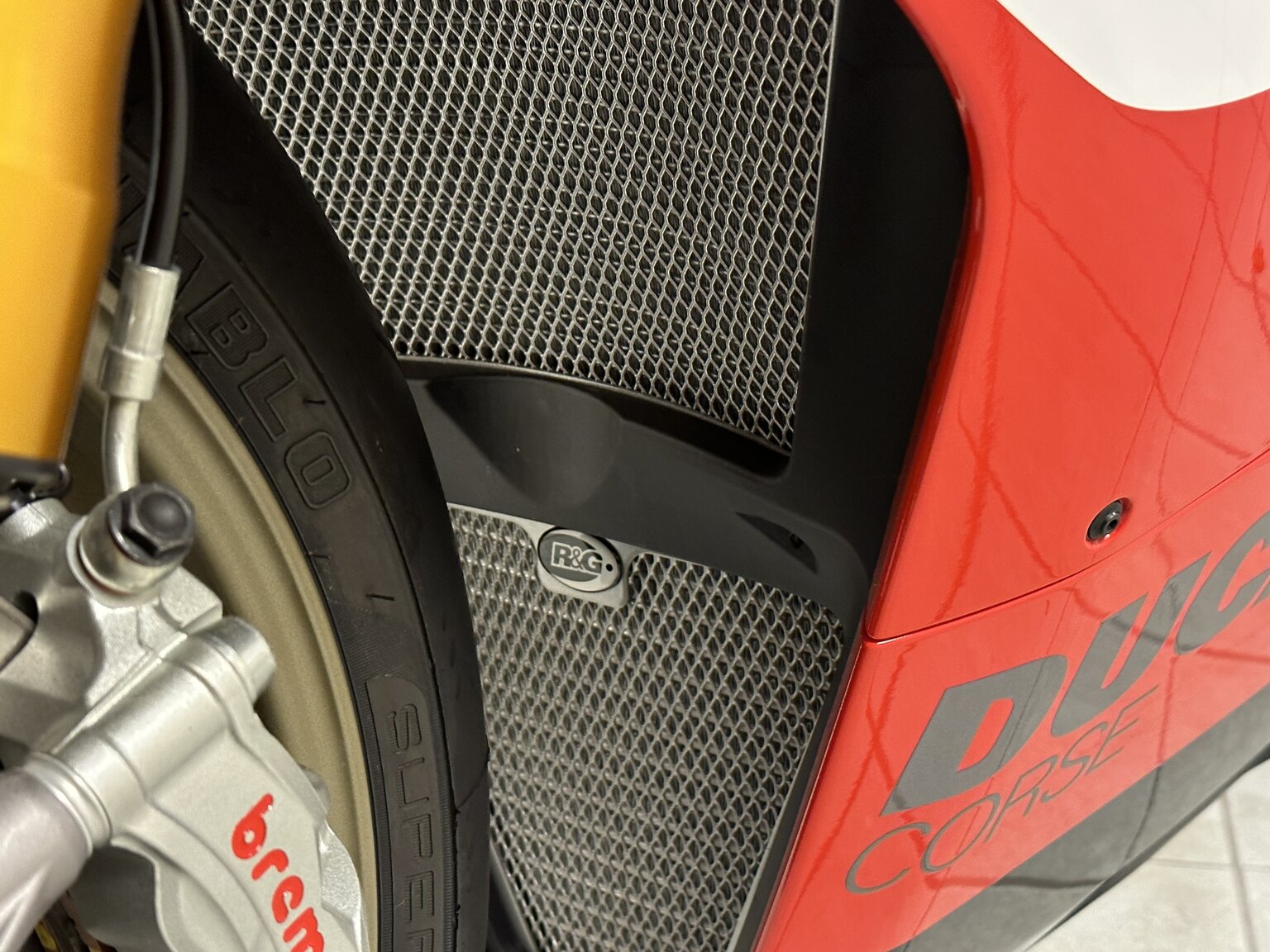 Image of 2020 Ducati Panigale V4 25° Anniversario (24) mechanics