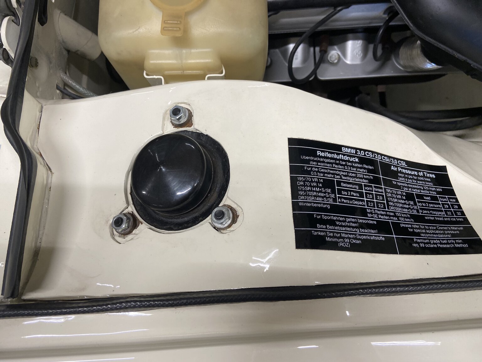 Image of 1971 BMW 2800 CS mechanics