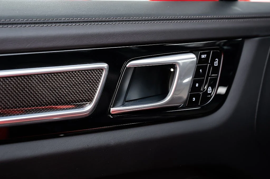 Bild von 2020 Porsche Cayenne (29)