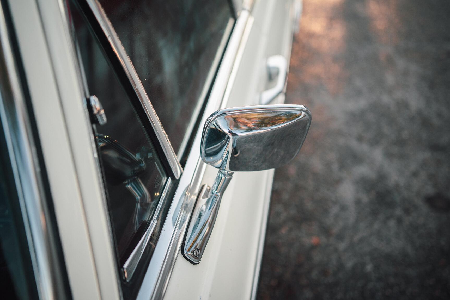 Exteriörbild på 1967 Mercedes-Benz 250 S
