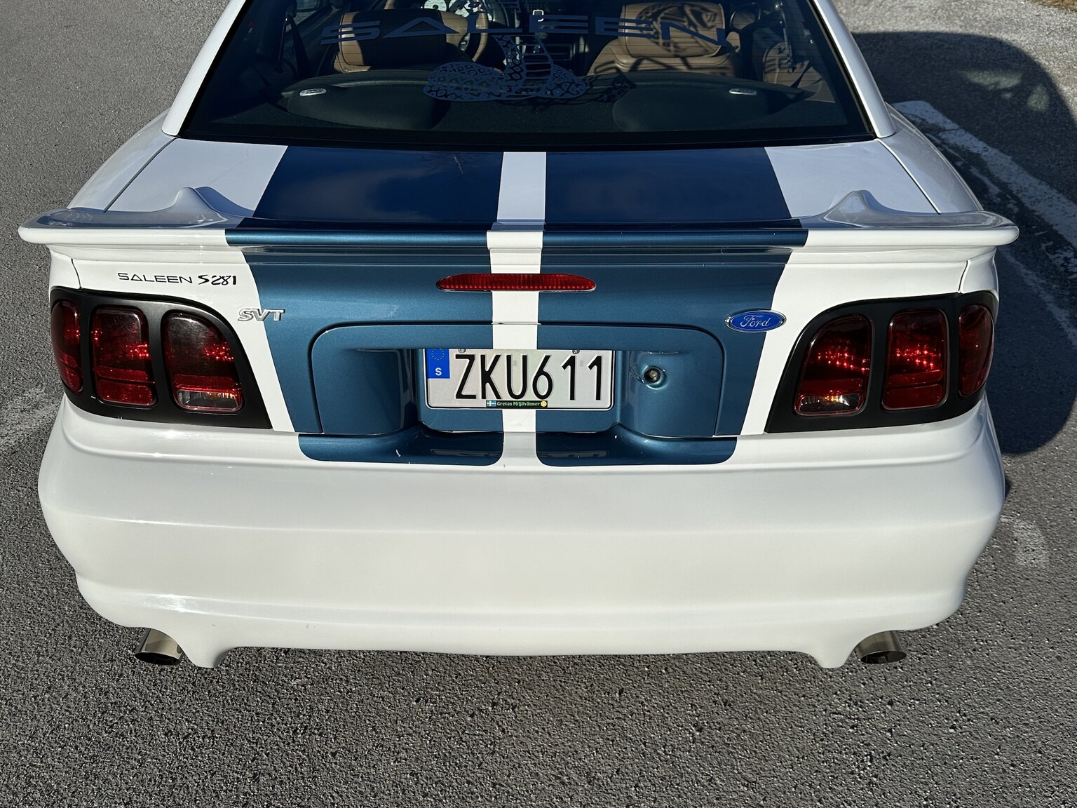 Exterior image of 1997 Ford Mustang Saleen S-281 Cobra