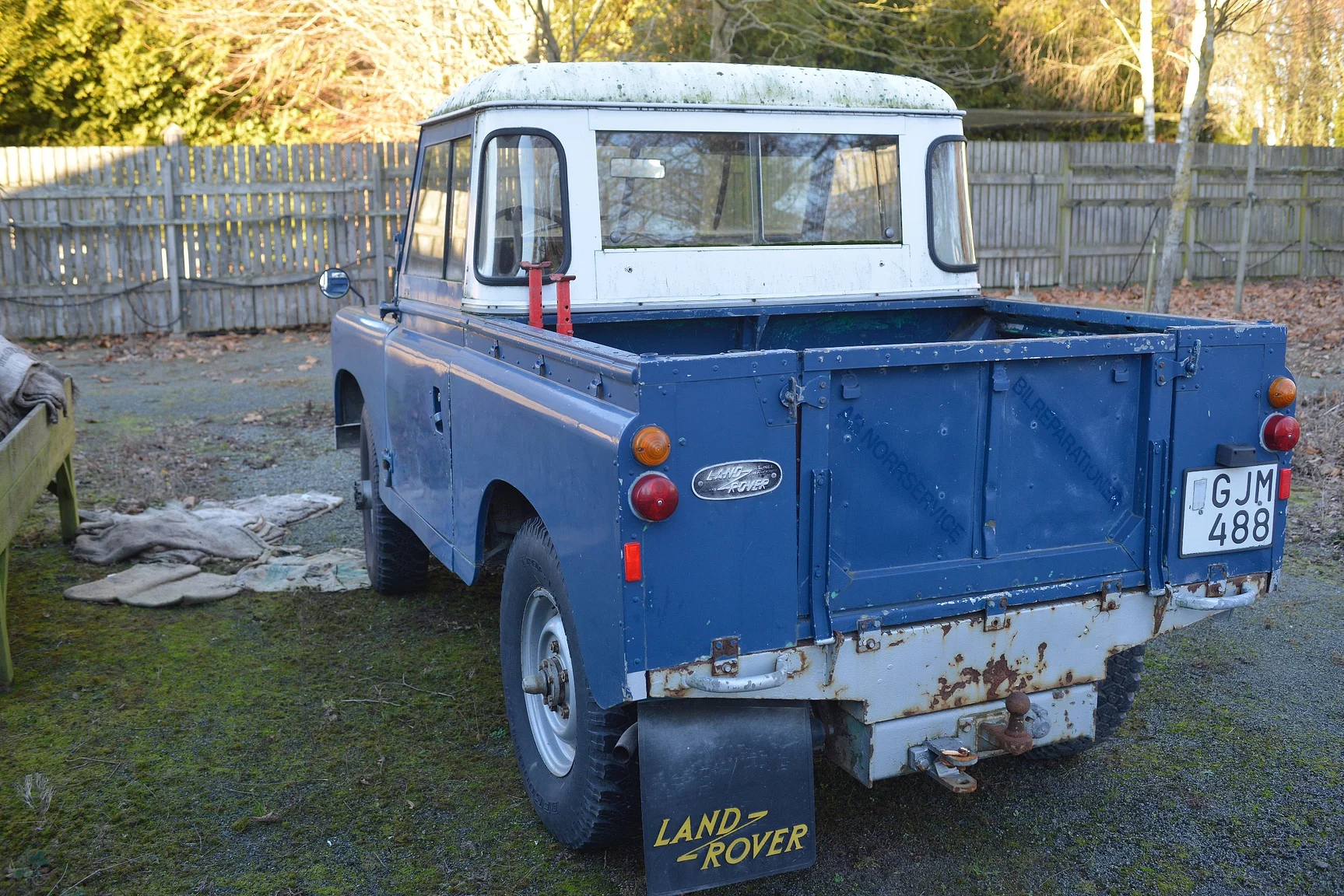 Exterior image of 1970 Land Rover Series 2 88 Pick up (2)