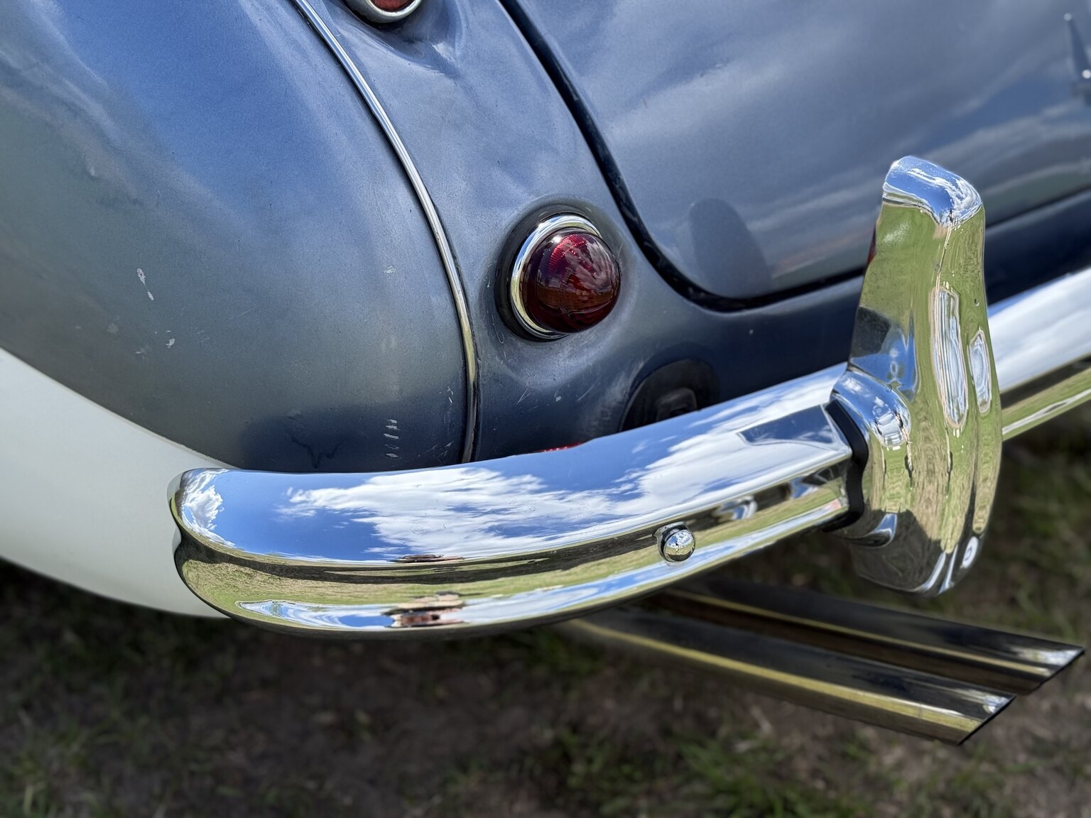 Aussenfoto 1958 Austin-Healey 100-6