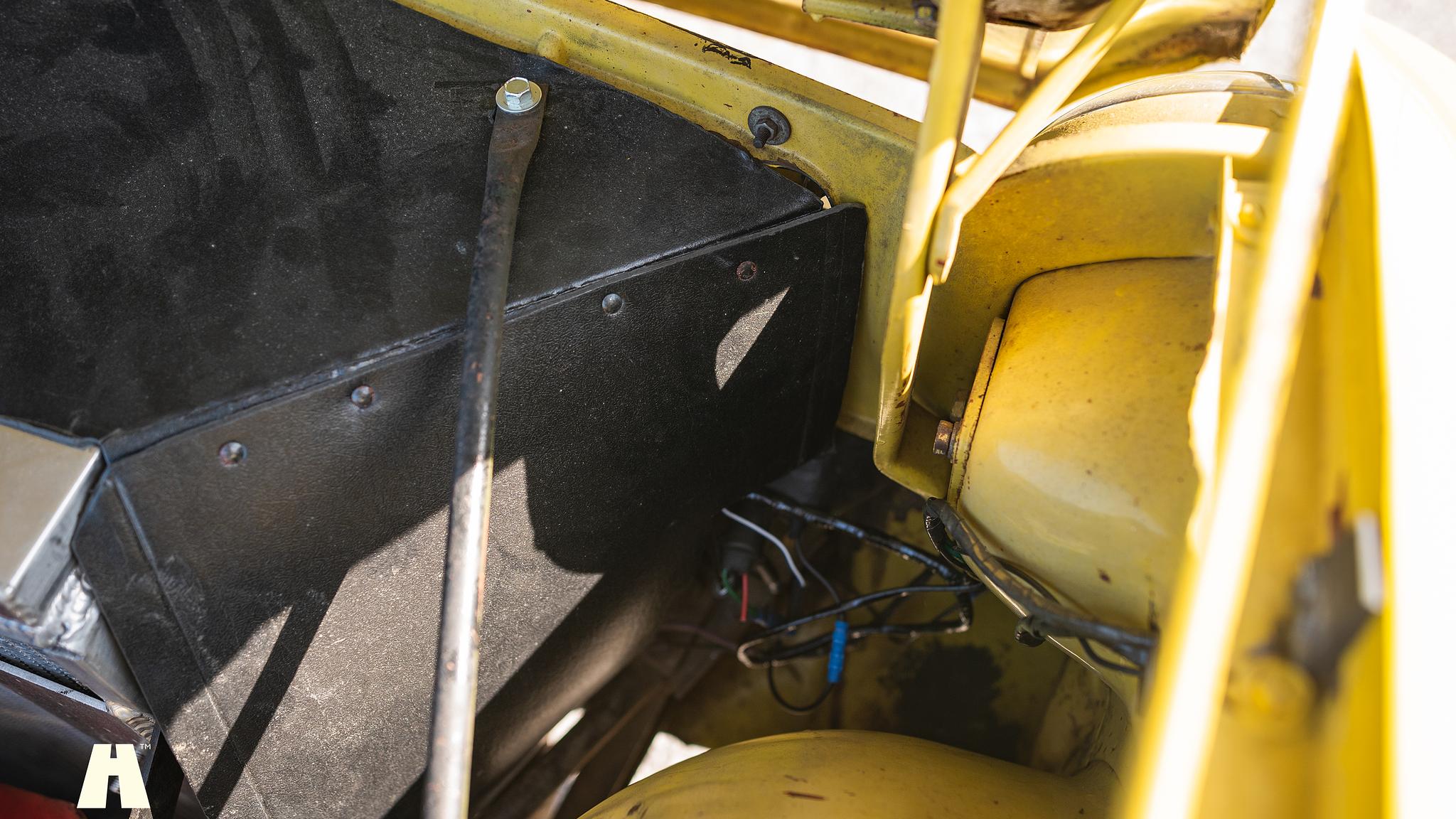 Image of 1974 Triumph TR6 (36) mechanics