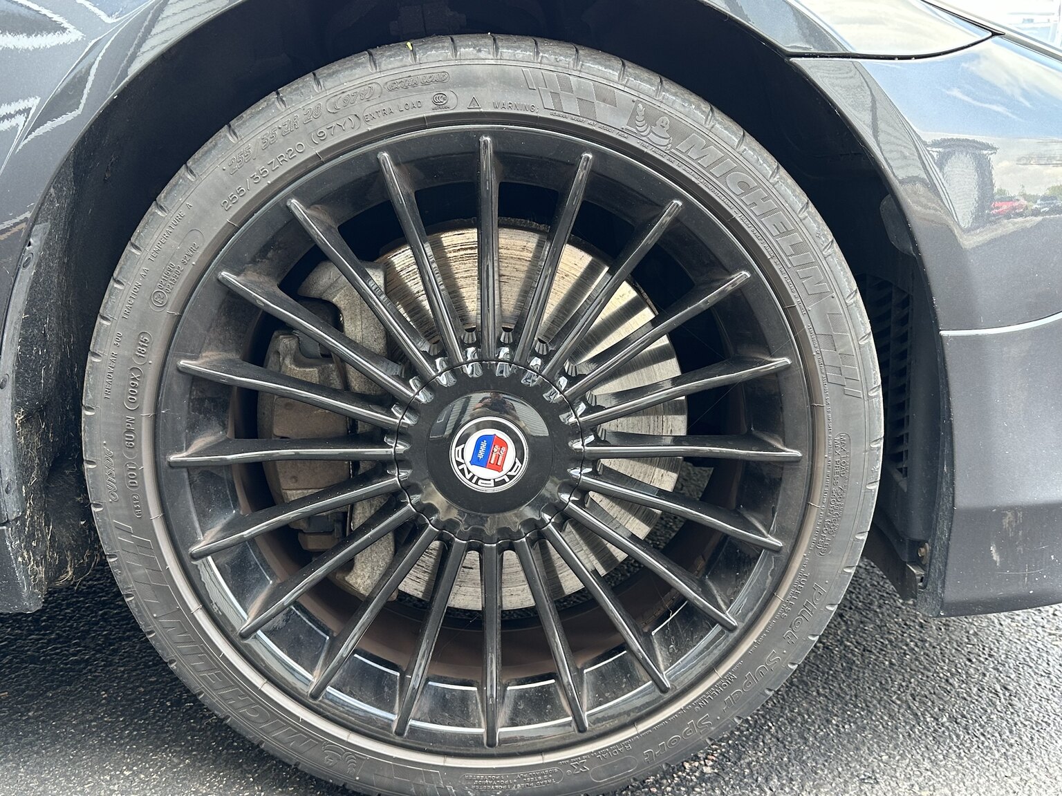 Exterior image of 2011 ALPINA B5 Bi-Turbo Touring Switch-Tronic