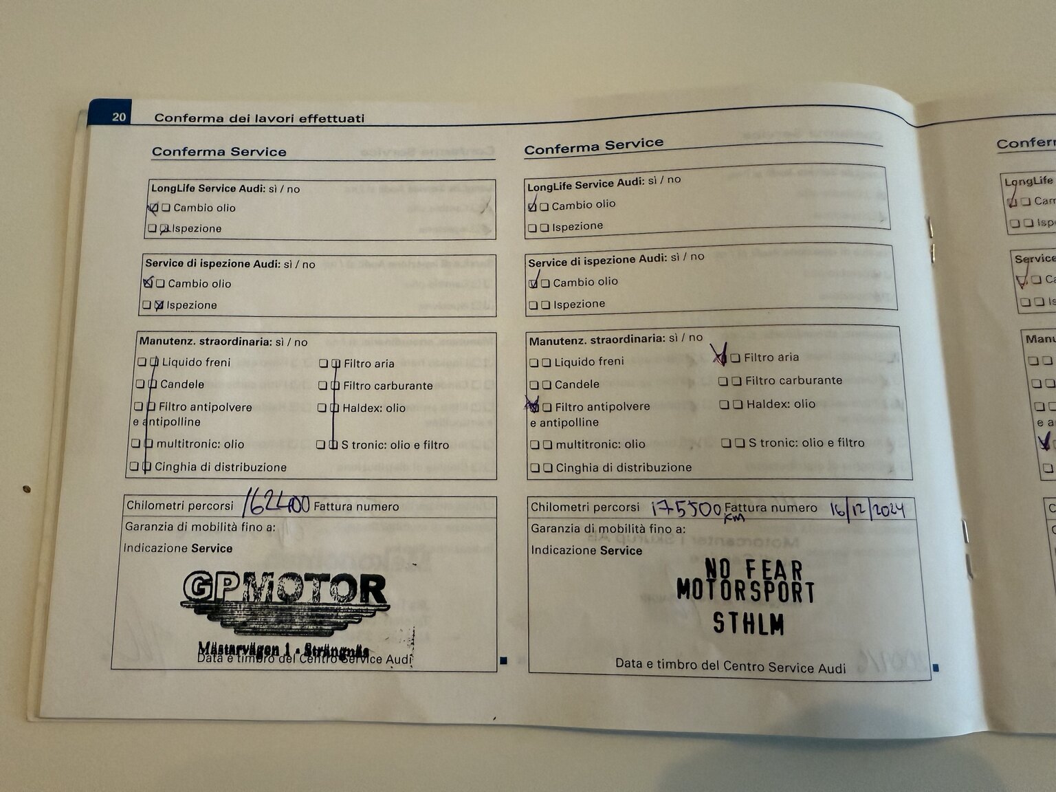 Dokumentation för 2009 Audi S8 5.2 V10 FSI Quattro