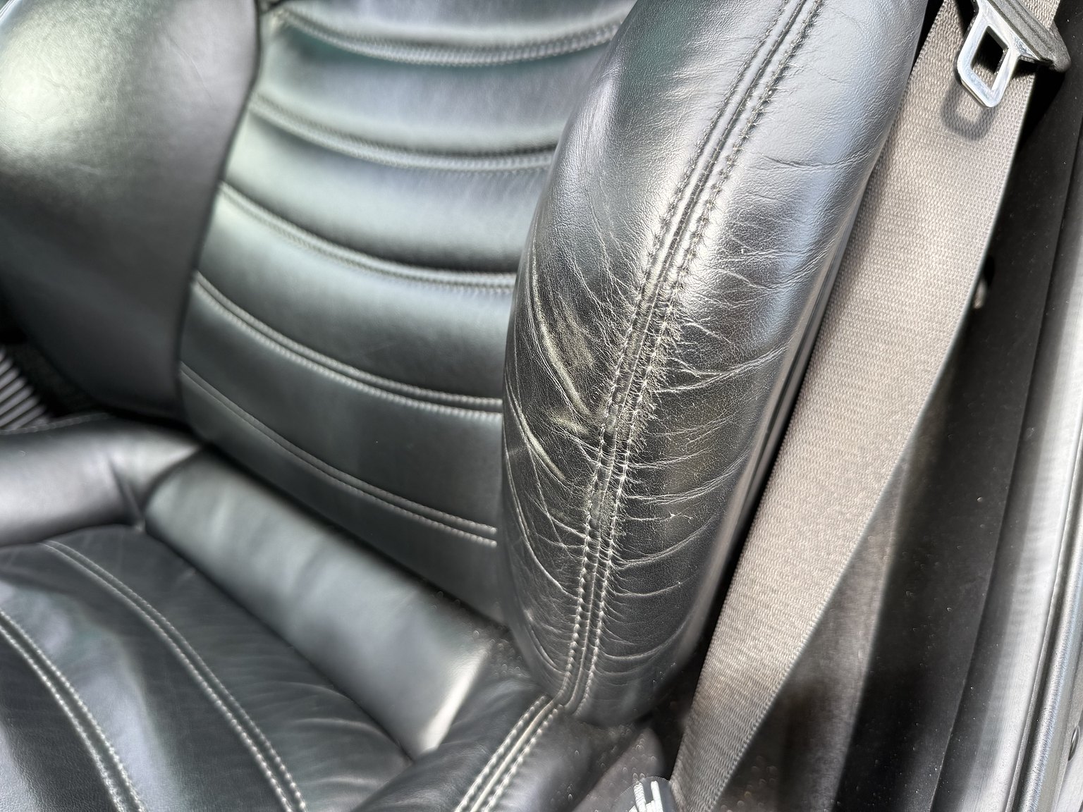 Interior image of 1999 BMW Z3 M Coupé