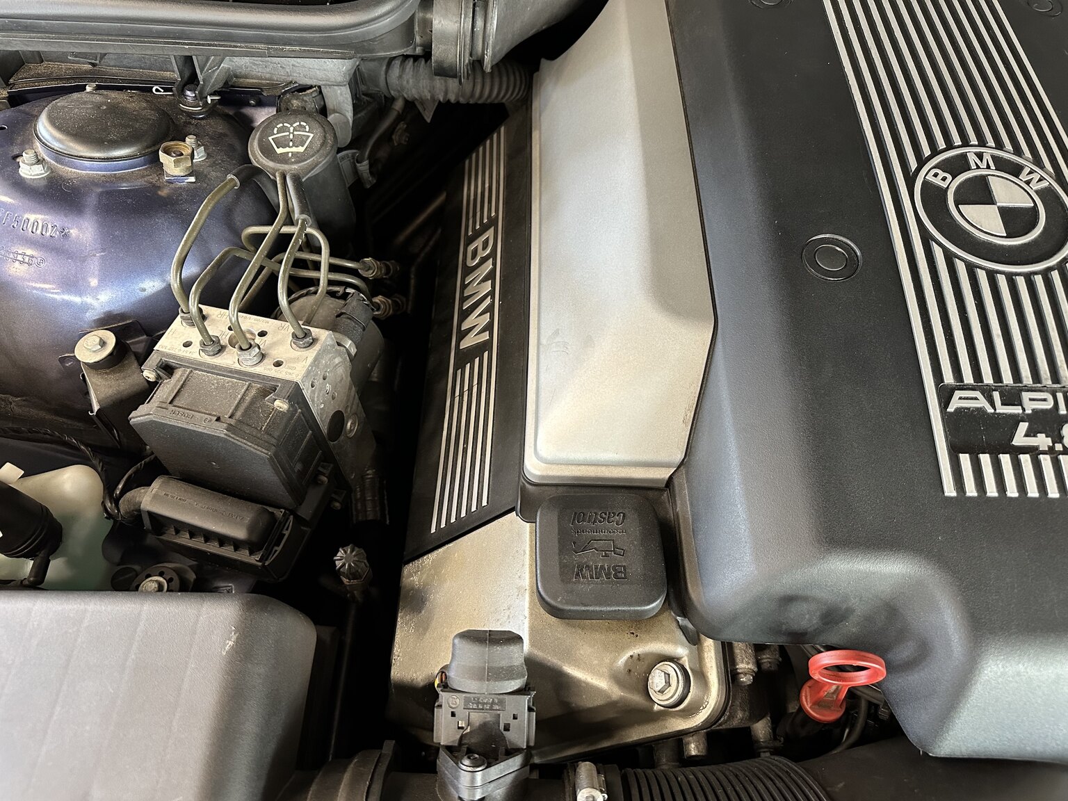 2002 ALPINA B10 V8S, Mekanik