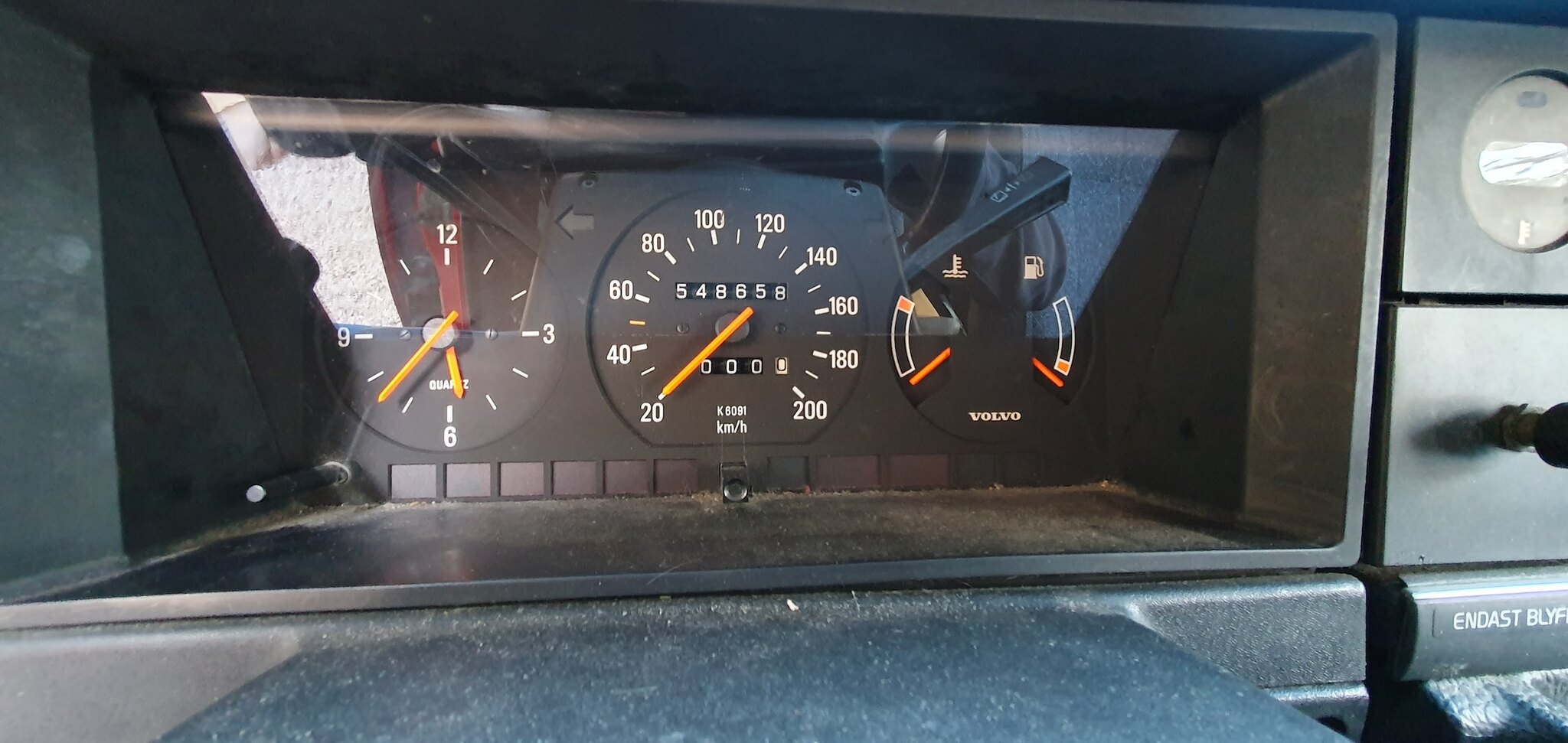 Interiörbild 1990 Volvo 245 GL