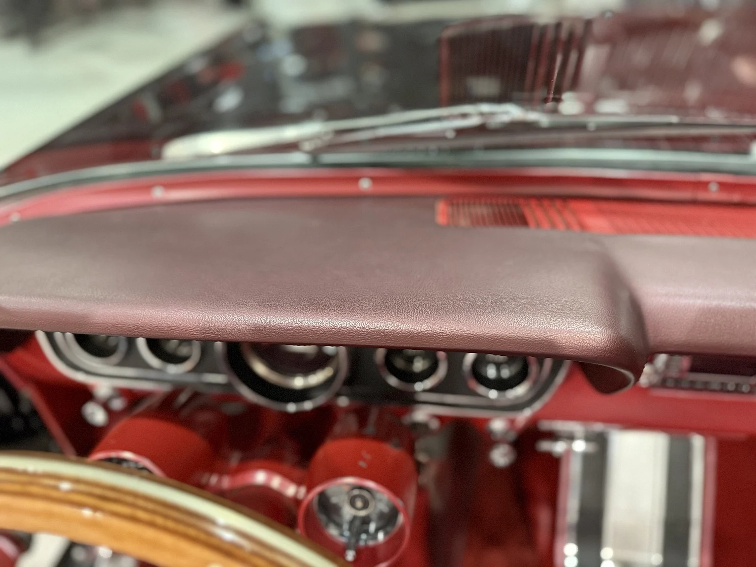 Interior image of 1966 Ford Mustang Convertible (26)