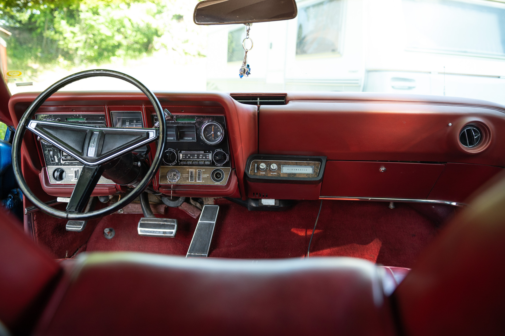Innenraumfoto von 1968 Oldsmobile Toronado (46)