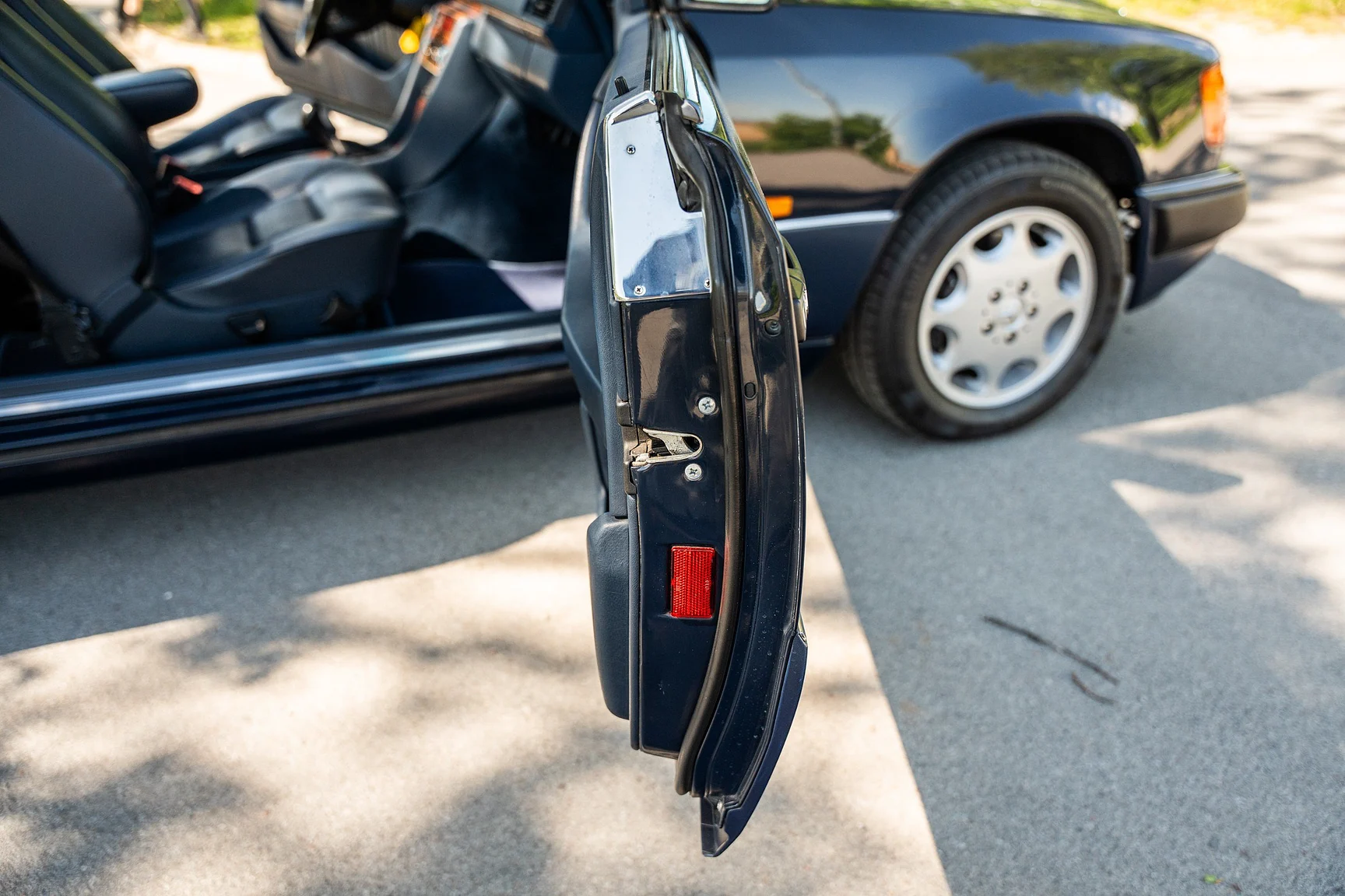 Interiörbild 1993 Mercedes-Benz 300 CE-24 Cabriolet (13)