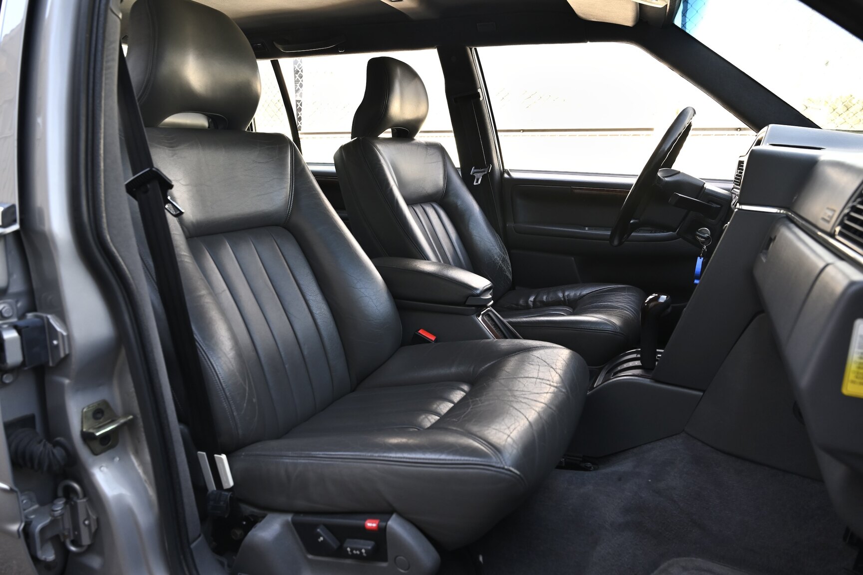Interior image of 1996 VOLVO 960 Executive