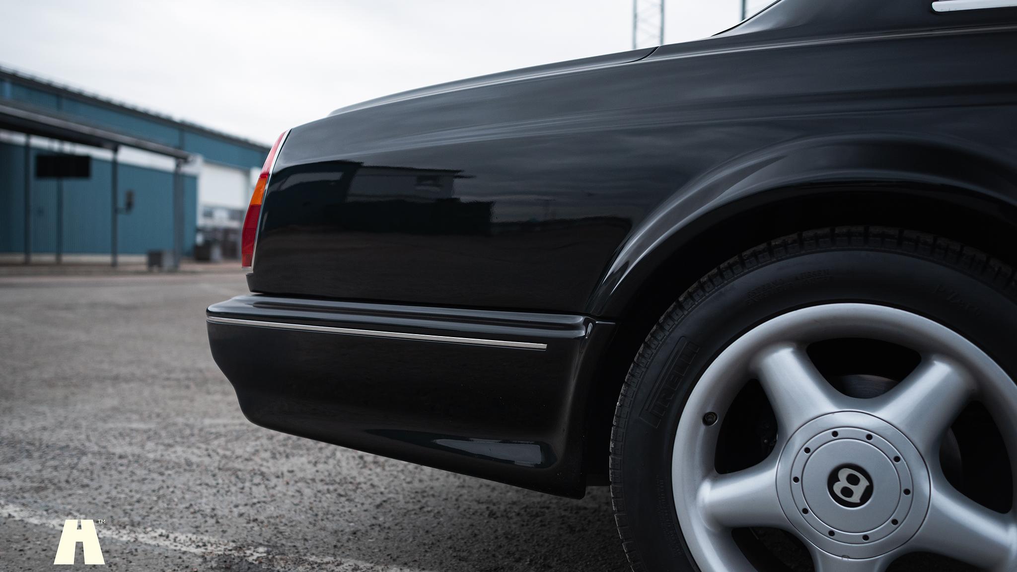 Exterior image of 1997 Bentley Continental T (19)
