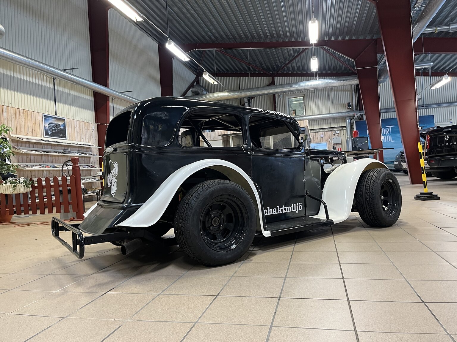 Exteriörbild på Legend Cars 