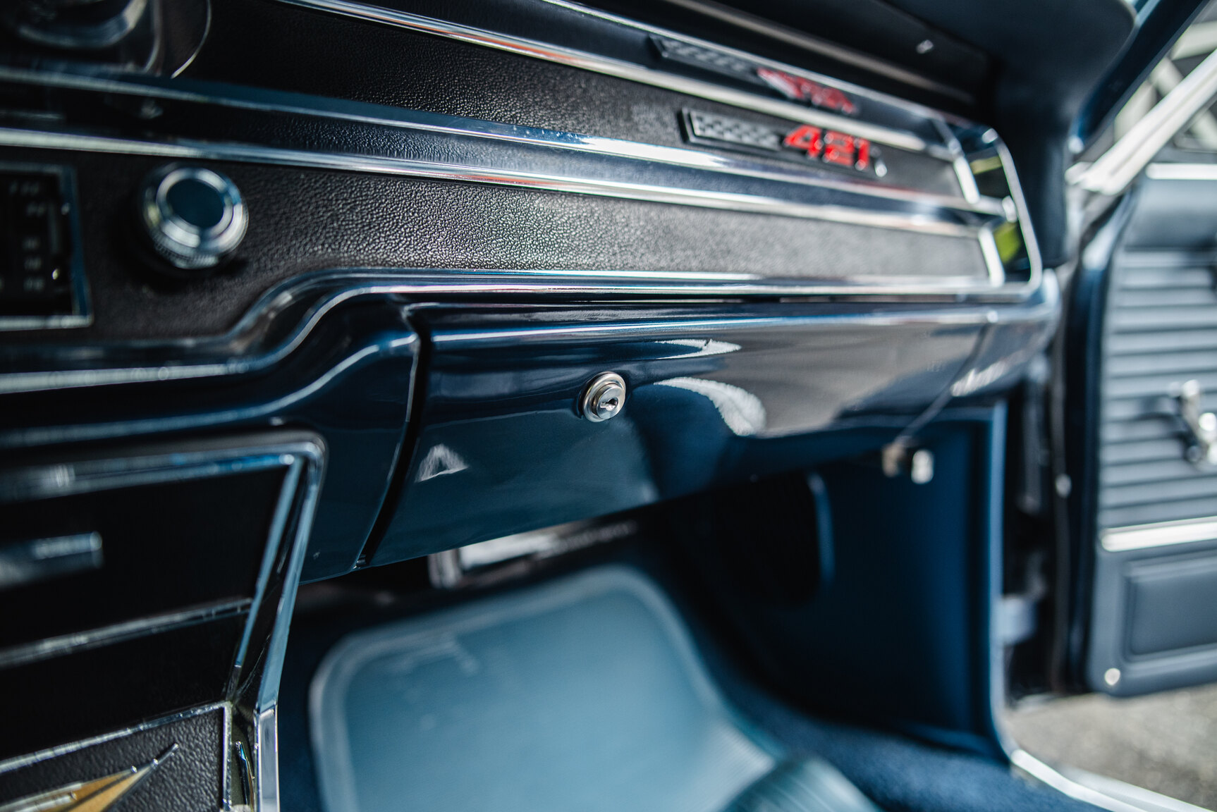 Interior image of 1965 Pontiac Catalina 421 Tripower-Pack 2+2