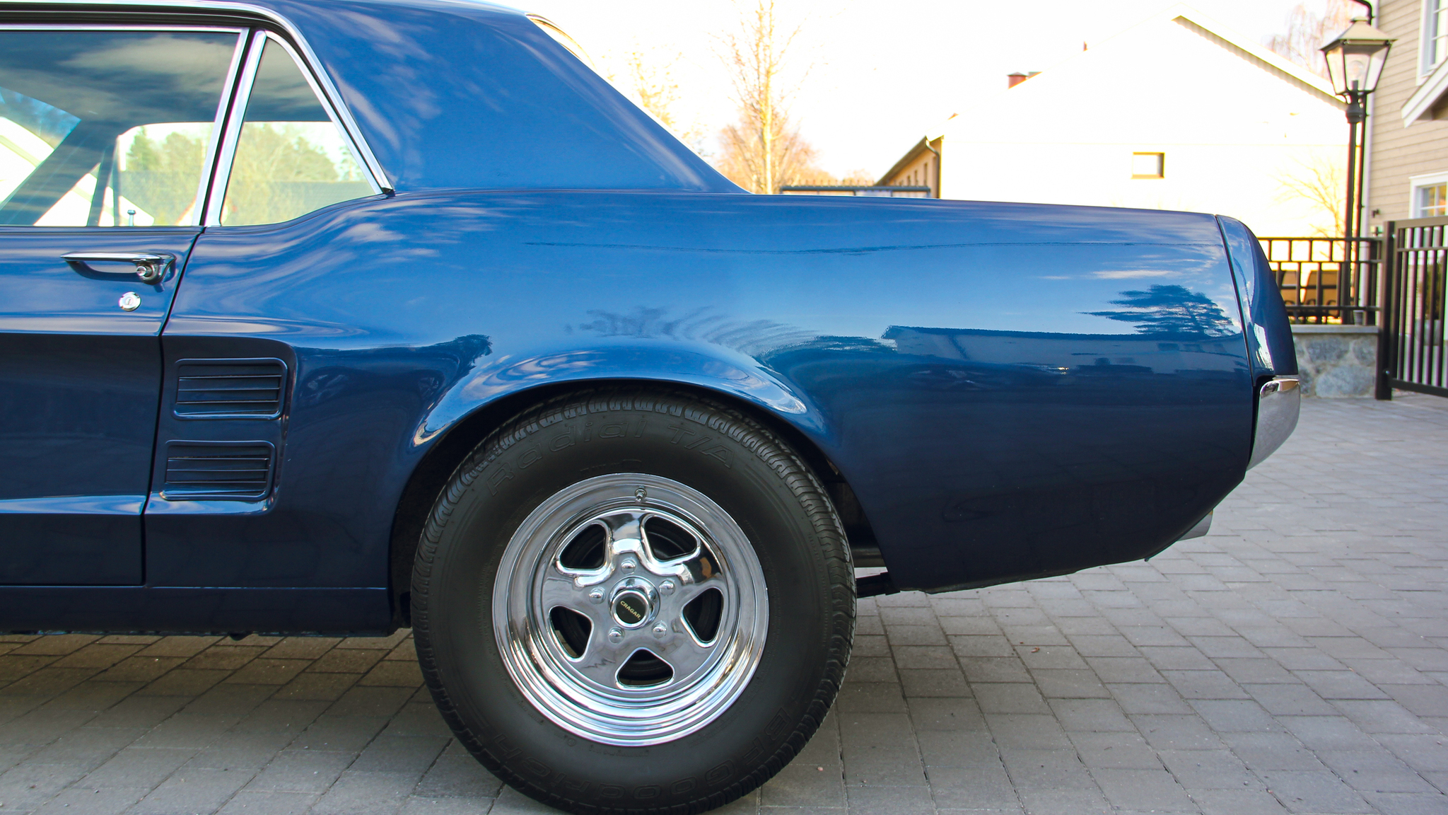 Exteriörbild på 1967 Ford Mustang 305ci HT (55)