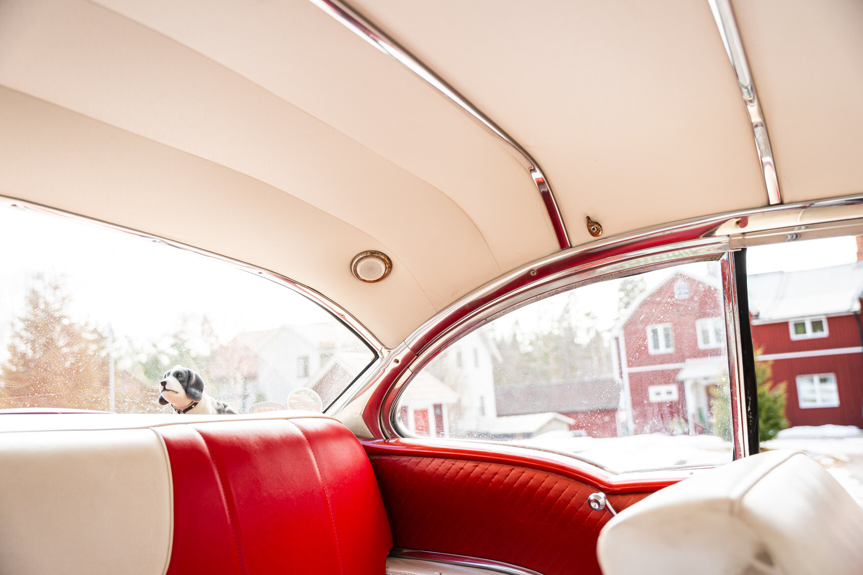 Interior image of 1957 Pontiac Star Chief