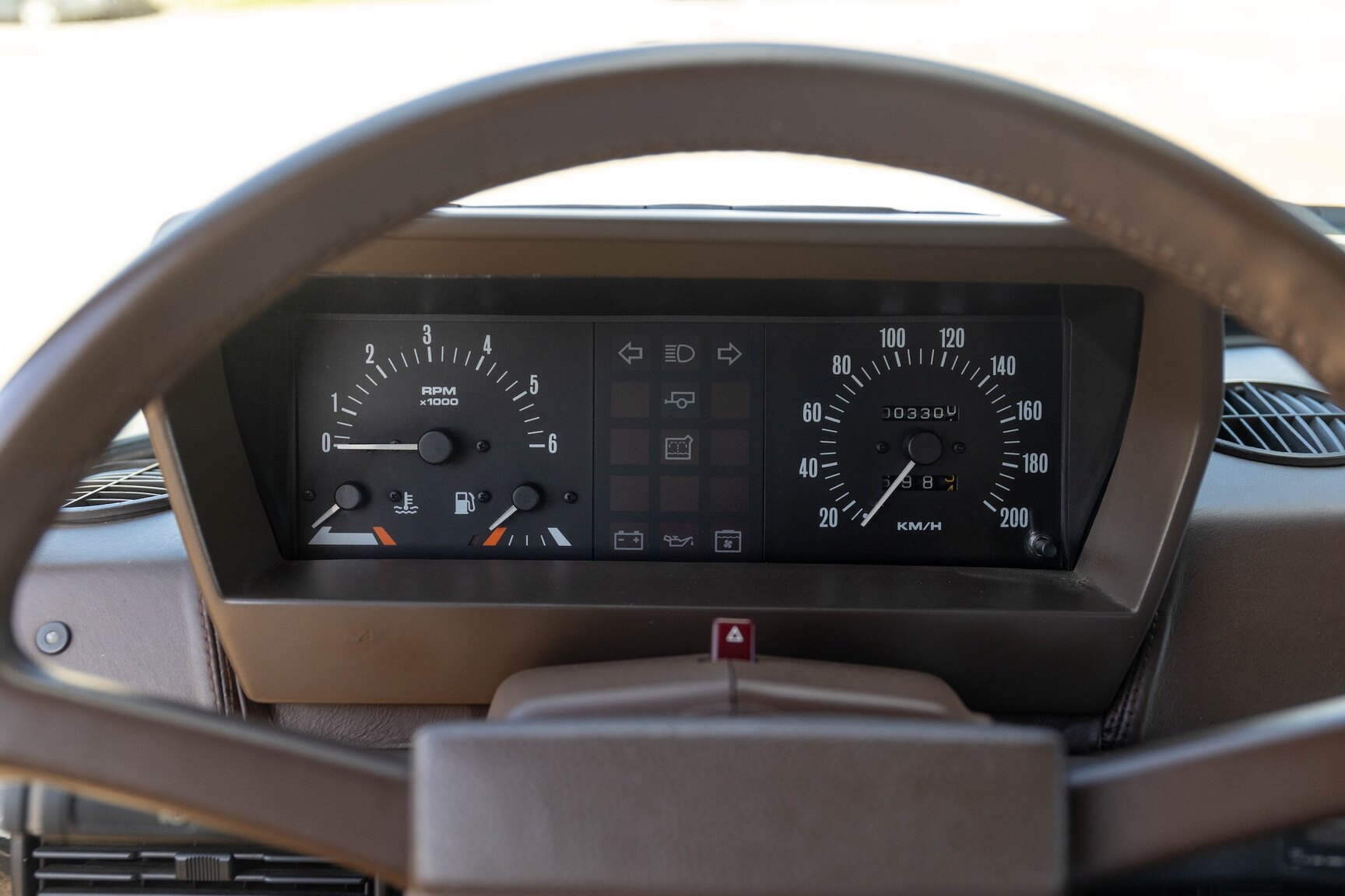 Interiörbild 1991 Range Rover Restomod