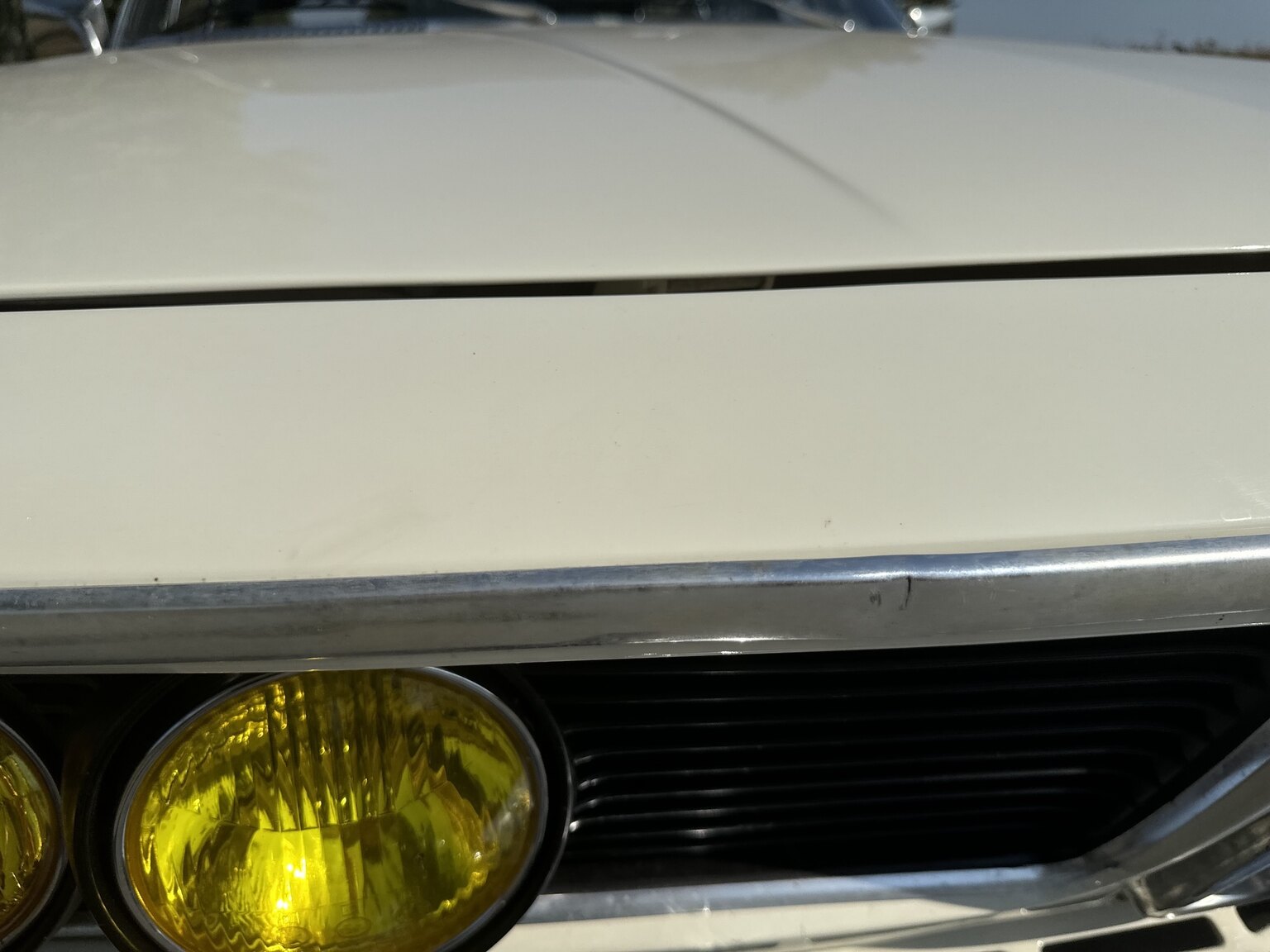 Exterior image of 1971 BMW 2800 CS