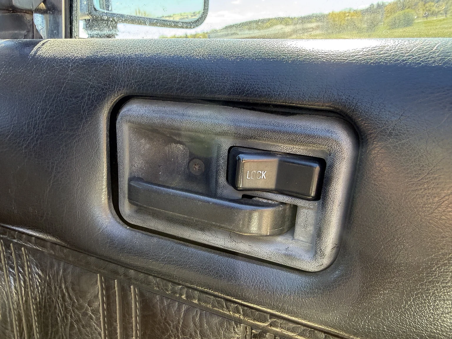 Aussenfoto 1990 Jeep Wrangler Islander (50)