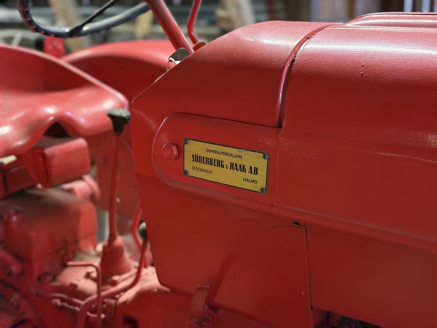 Exterior image of 1960 Porsche Diesel Junior 108