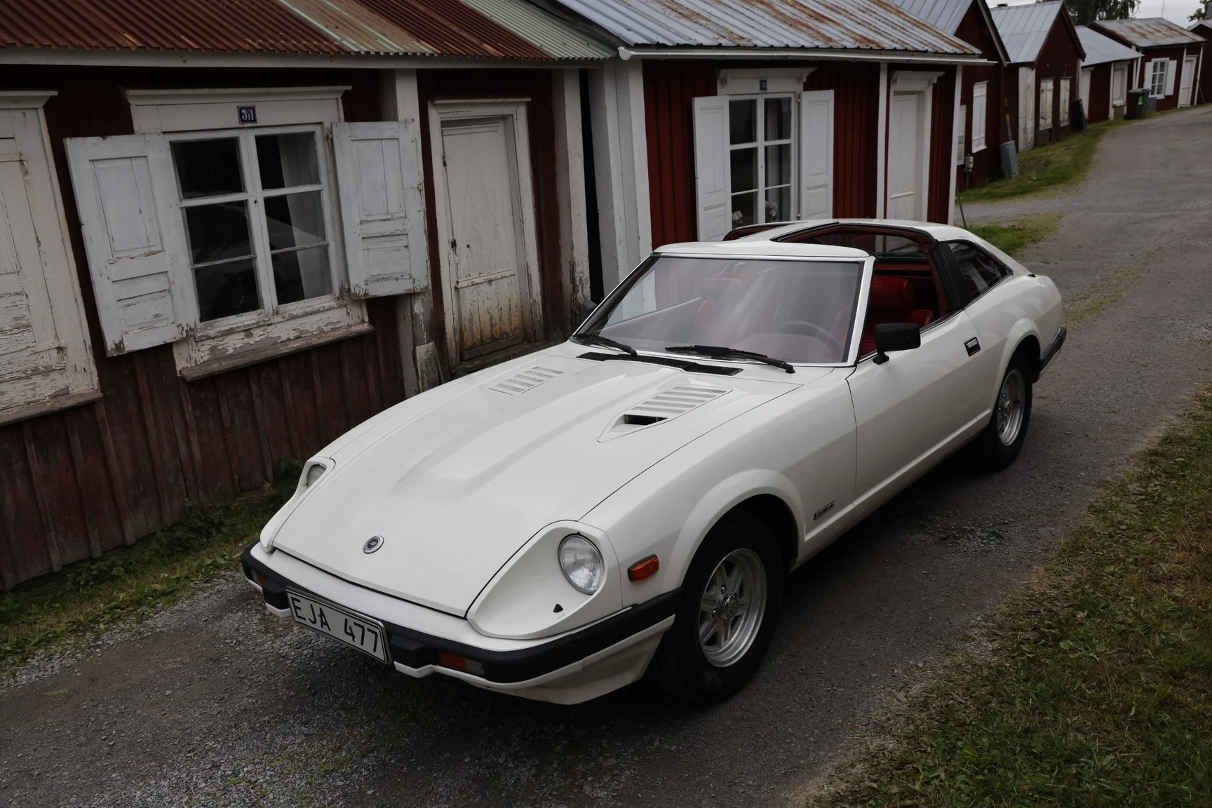 Exterior image of 1983 Datsun 280ZX (70)